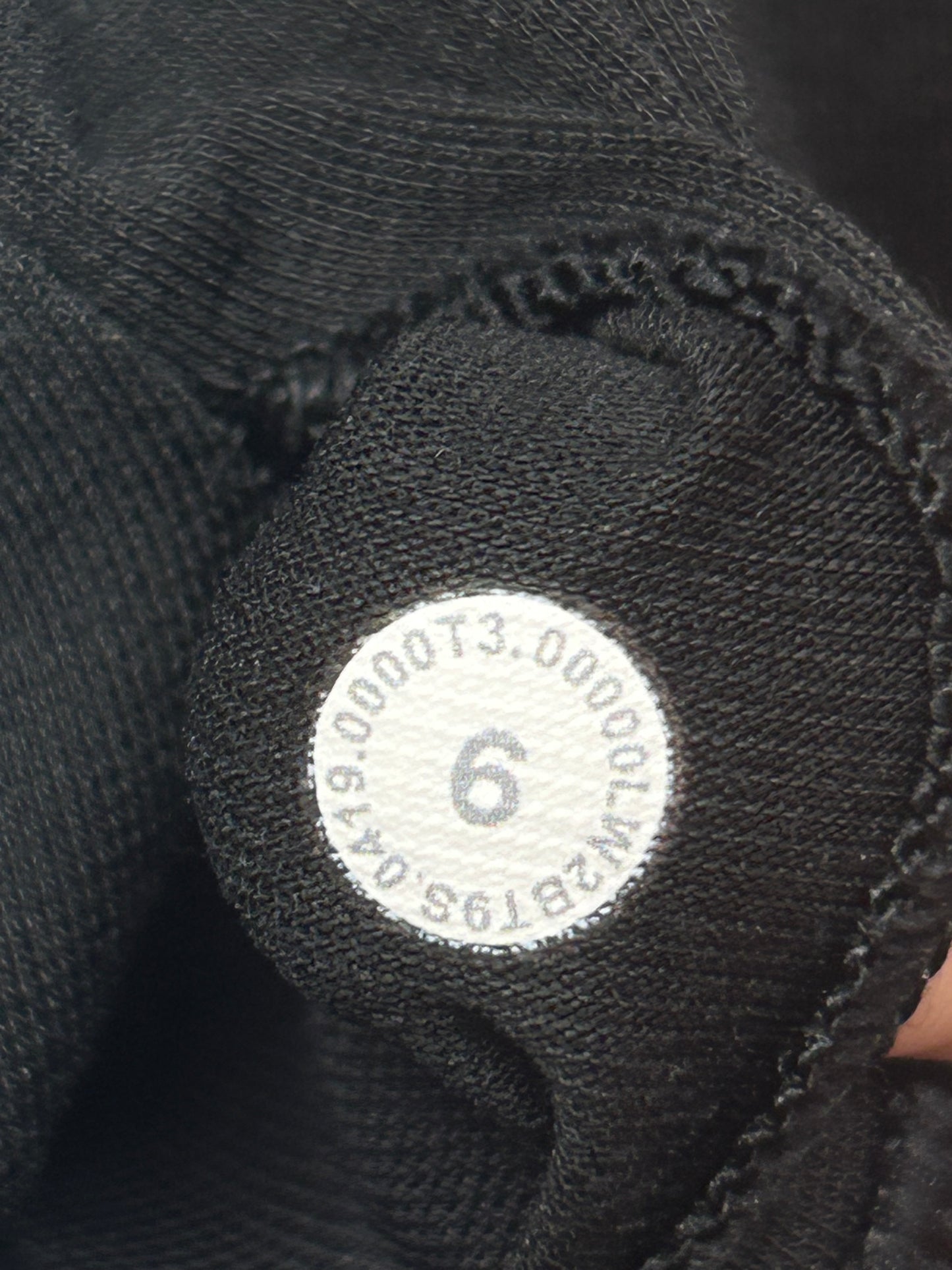 Lululemon Energy Bra Manifesto Size 6 20YR Manifesto Foil Black Black