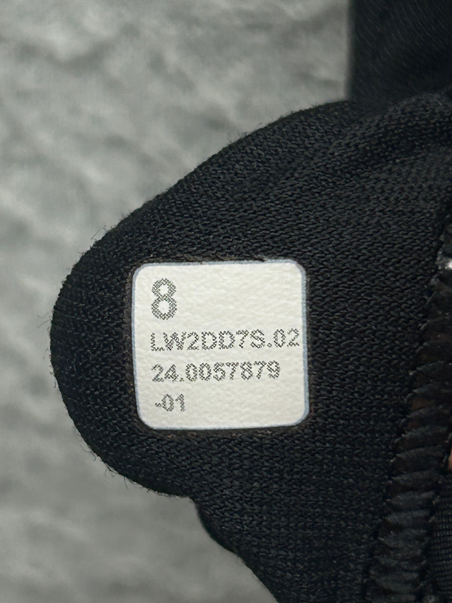 Lululemon Envital Bra Medium Support B/C Cup Size 8 Black