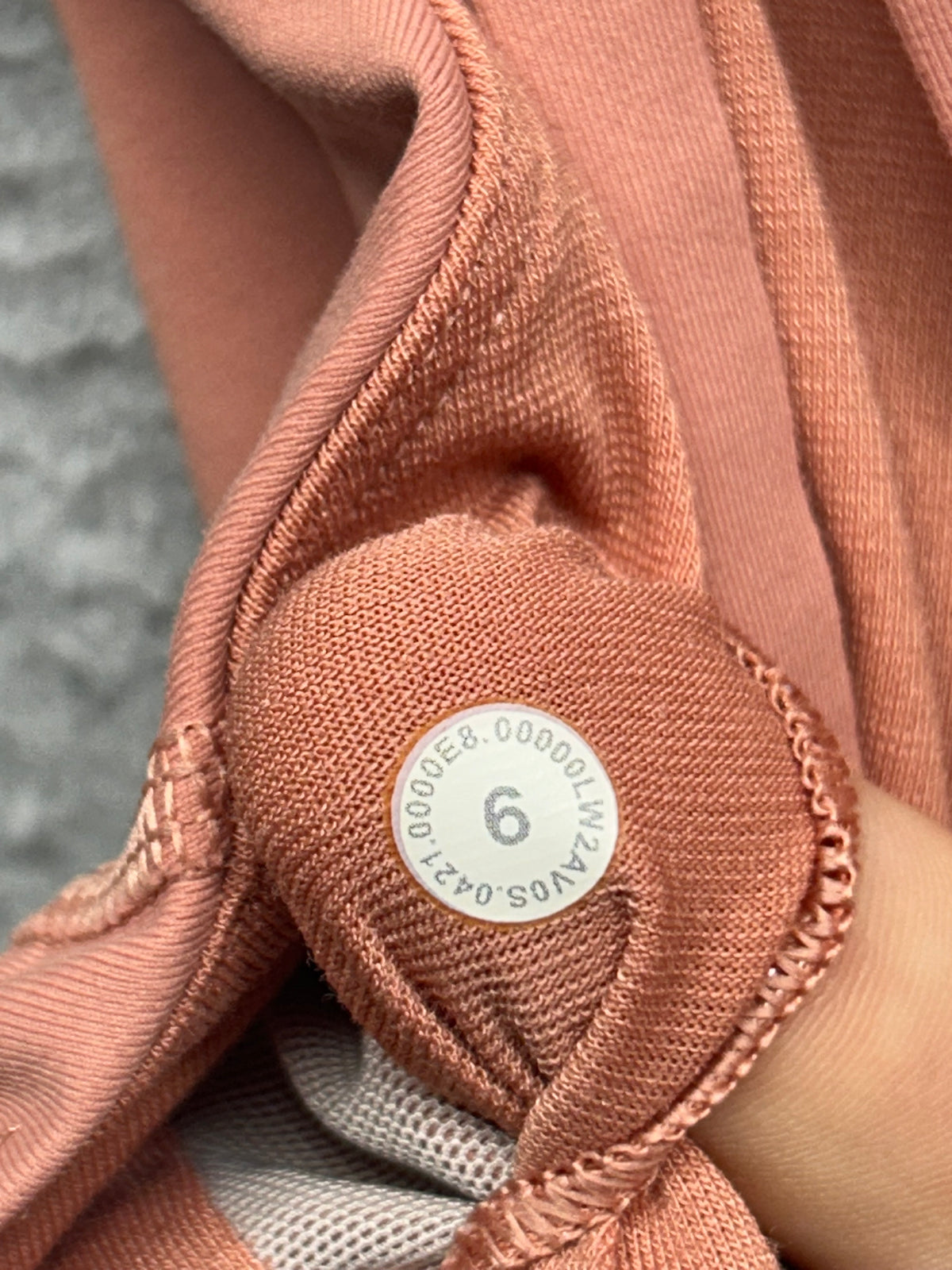 Lululemon Energy Longline Bra Medium Support, B–D Cups Size 6 Pink Savannah