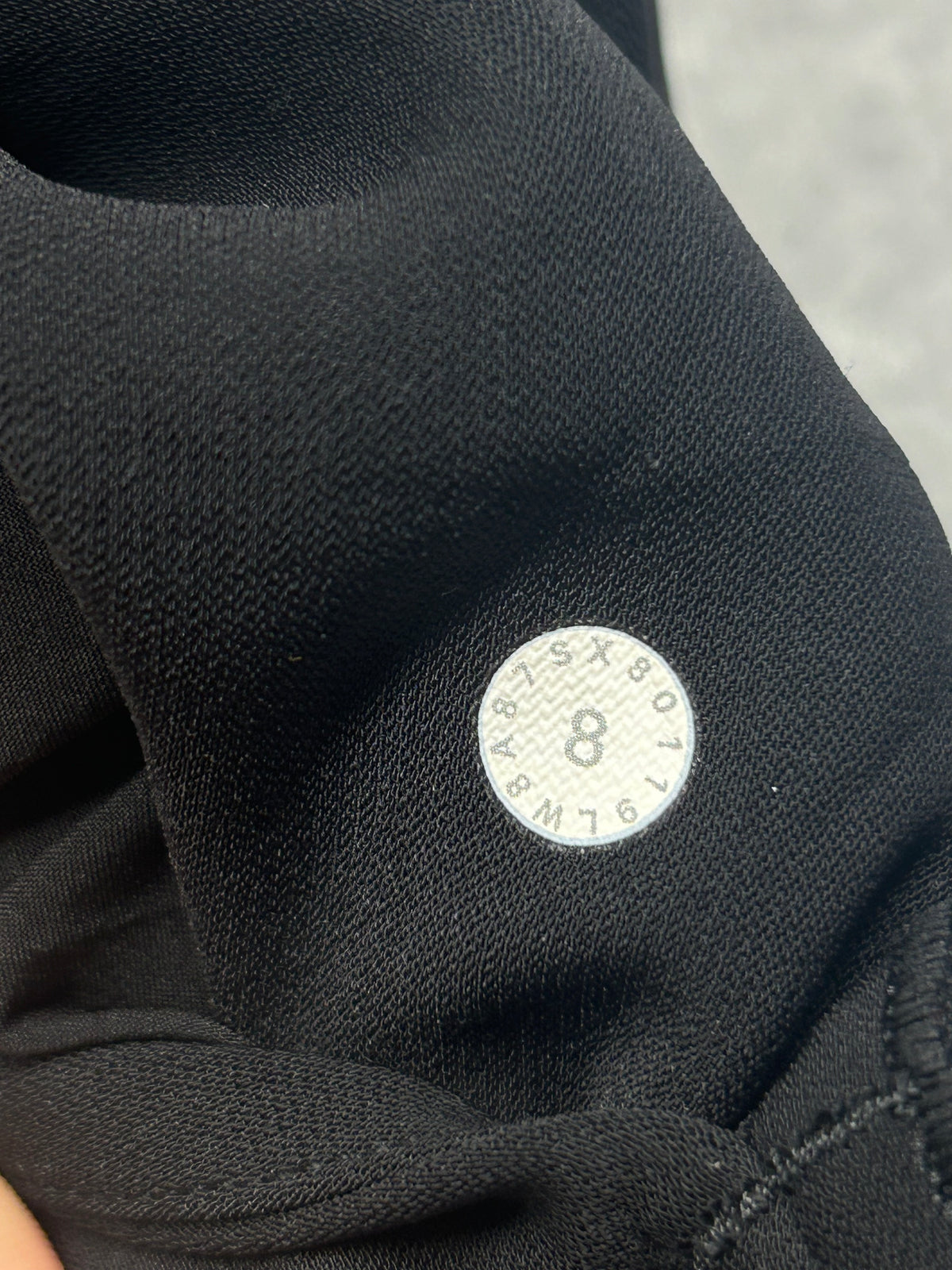 Lululemon On The Fly Skirt Woven Size 8 Black