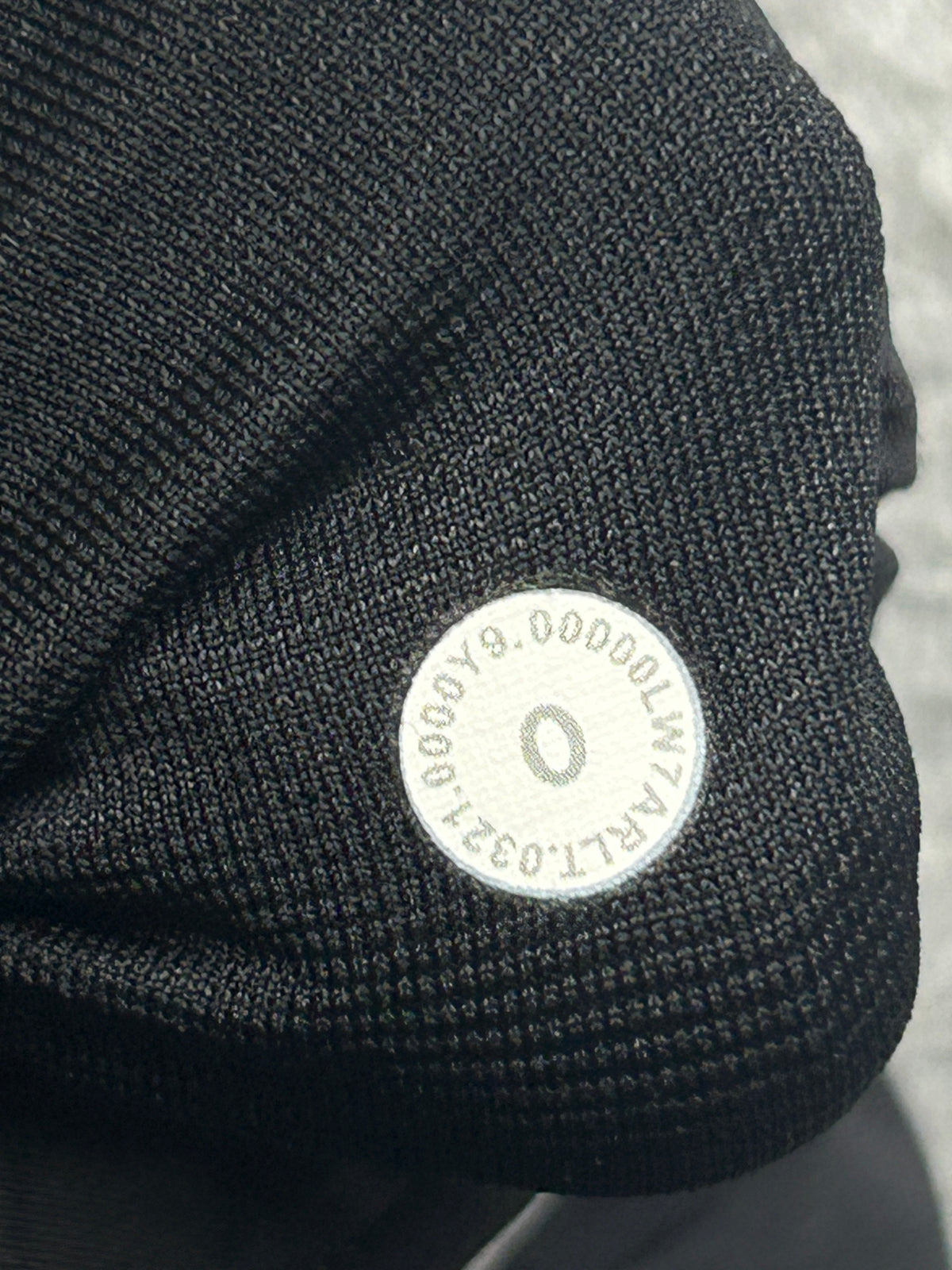 Lululemon Hotty Hot Short II Long 4" Size 0 Black