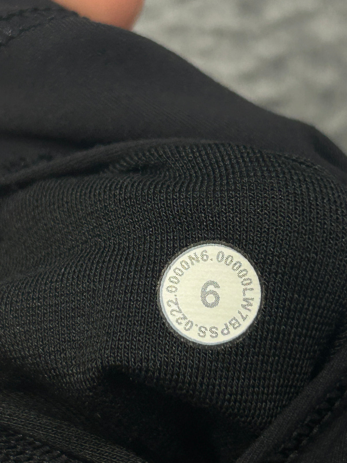 Lululemon Wunder Train High-Rise Short 4" Size 6 Black