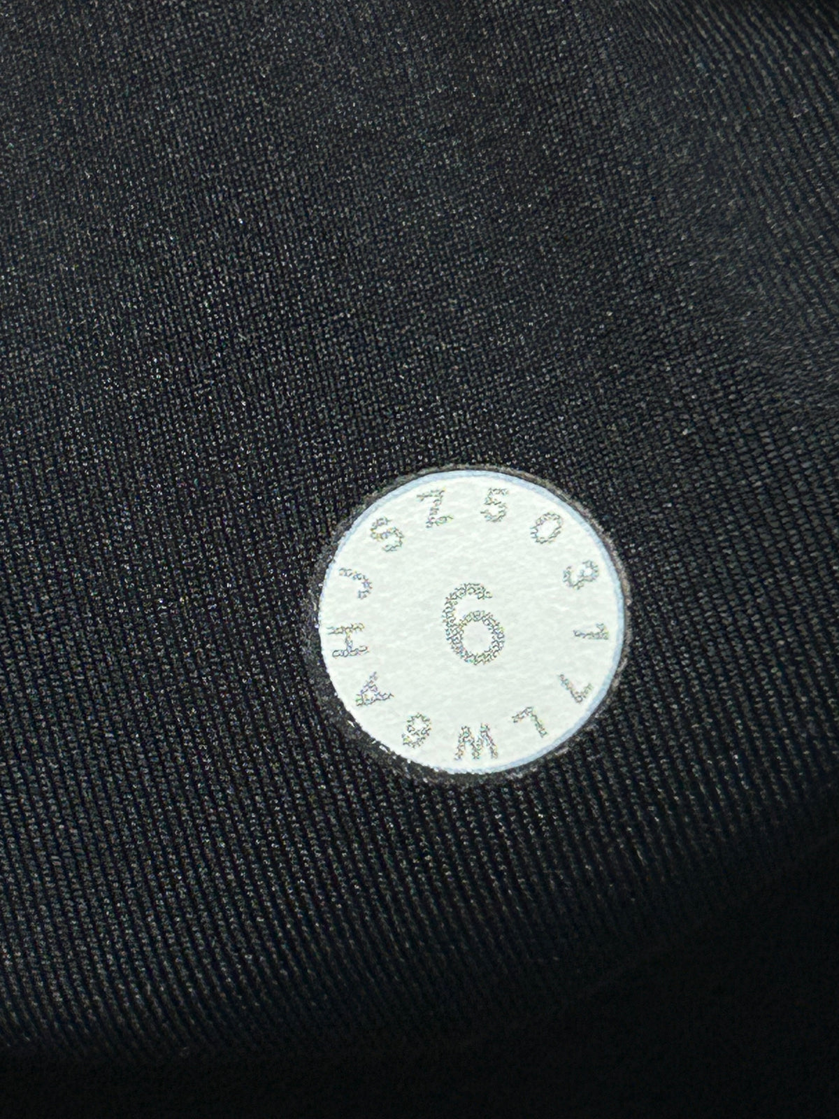 Lululemon In Movement Crop Everlux 19" Size 6 Black (First Release)