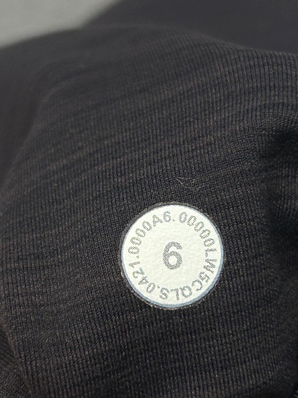 Lululemon Invigorate High-Rise Tight 25" Size 6 Heathered Black