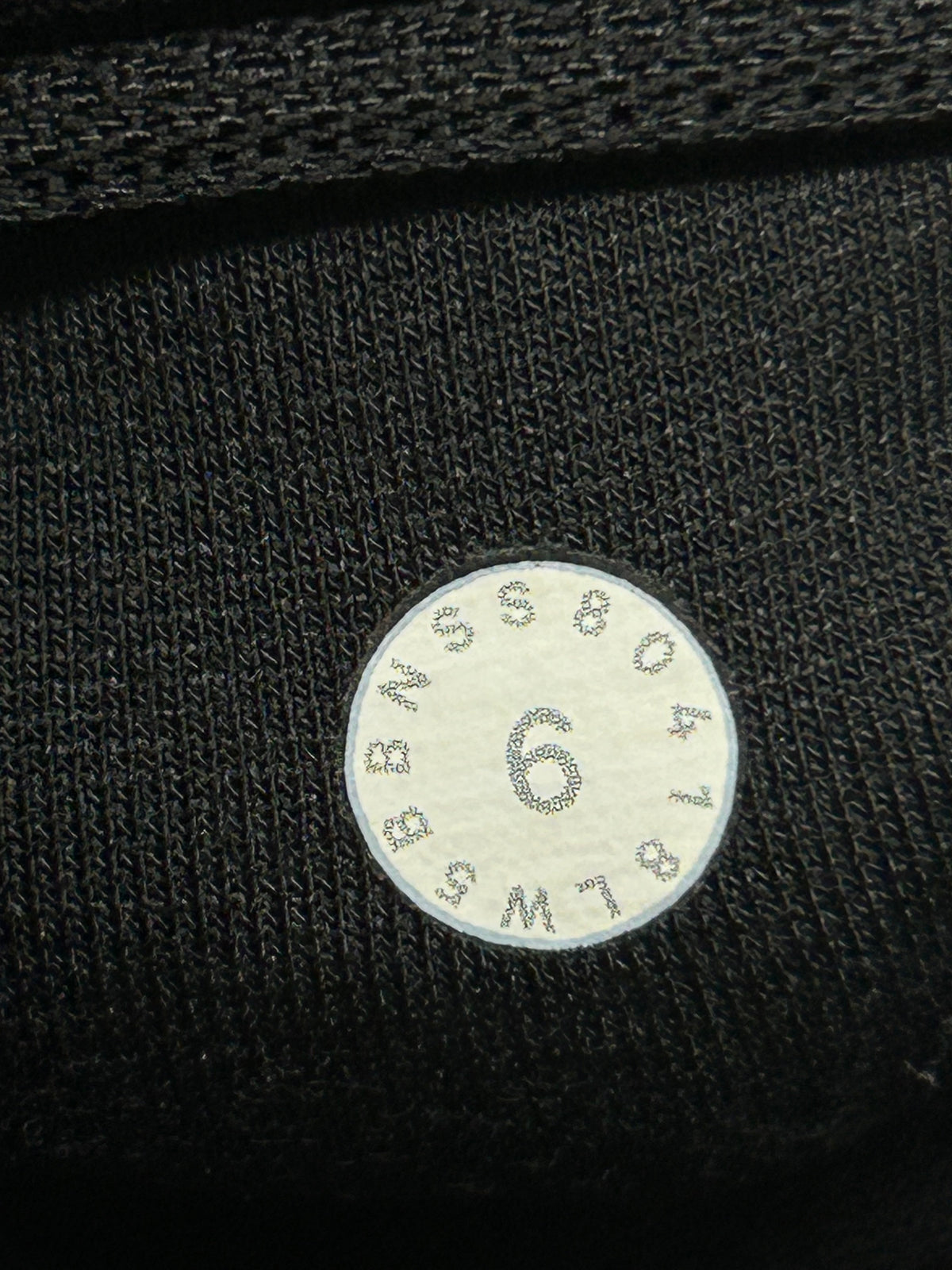 Lululemon Zoned In Tight 27" Size 6 Black (First Release)