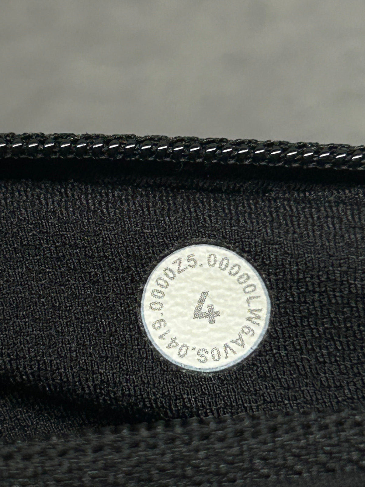 Lululemon Pace Rival Crop Full-On Luxtreme 22" Size 4 Black