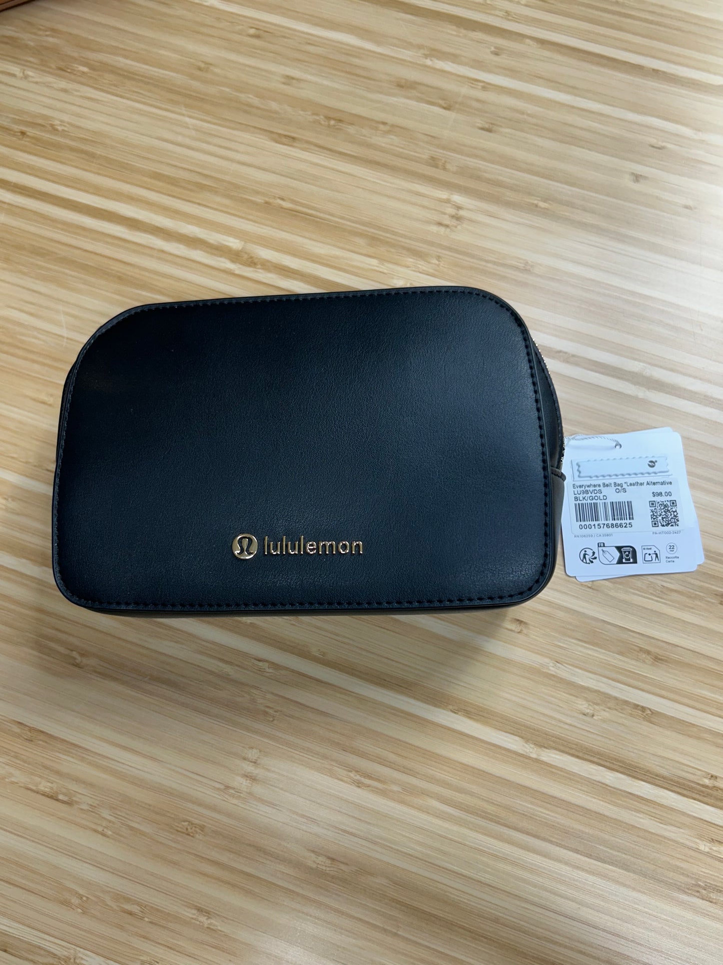 Lululemon Everywhere Belt Bag 1L Cactus Leather Alternative Black / Gold