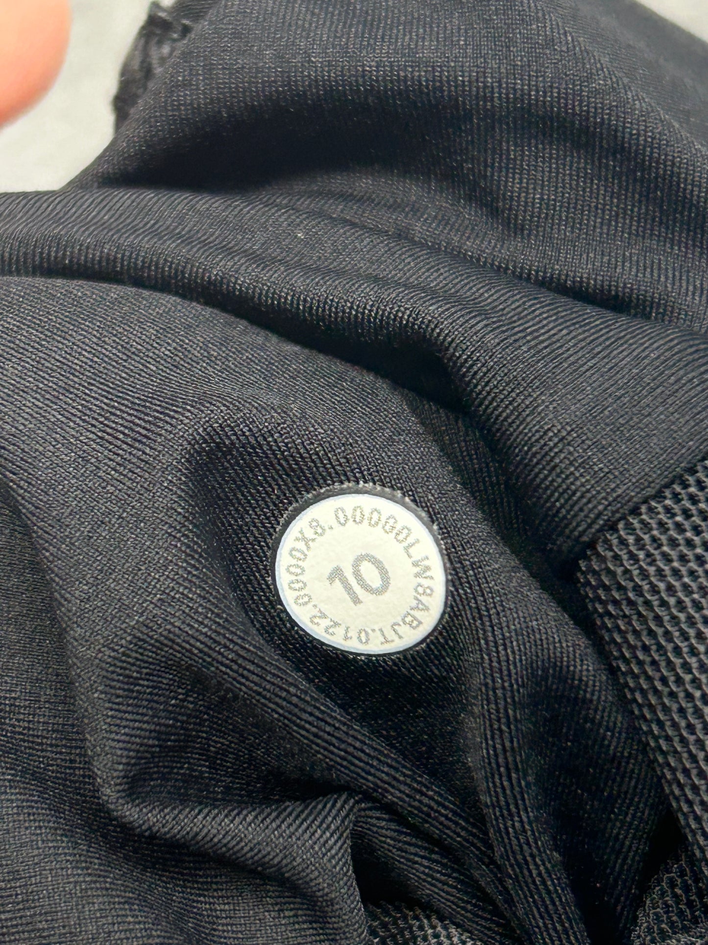 Lululemon Court Rival High Rise Skirt Size 10 Black