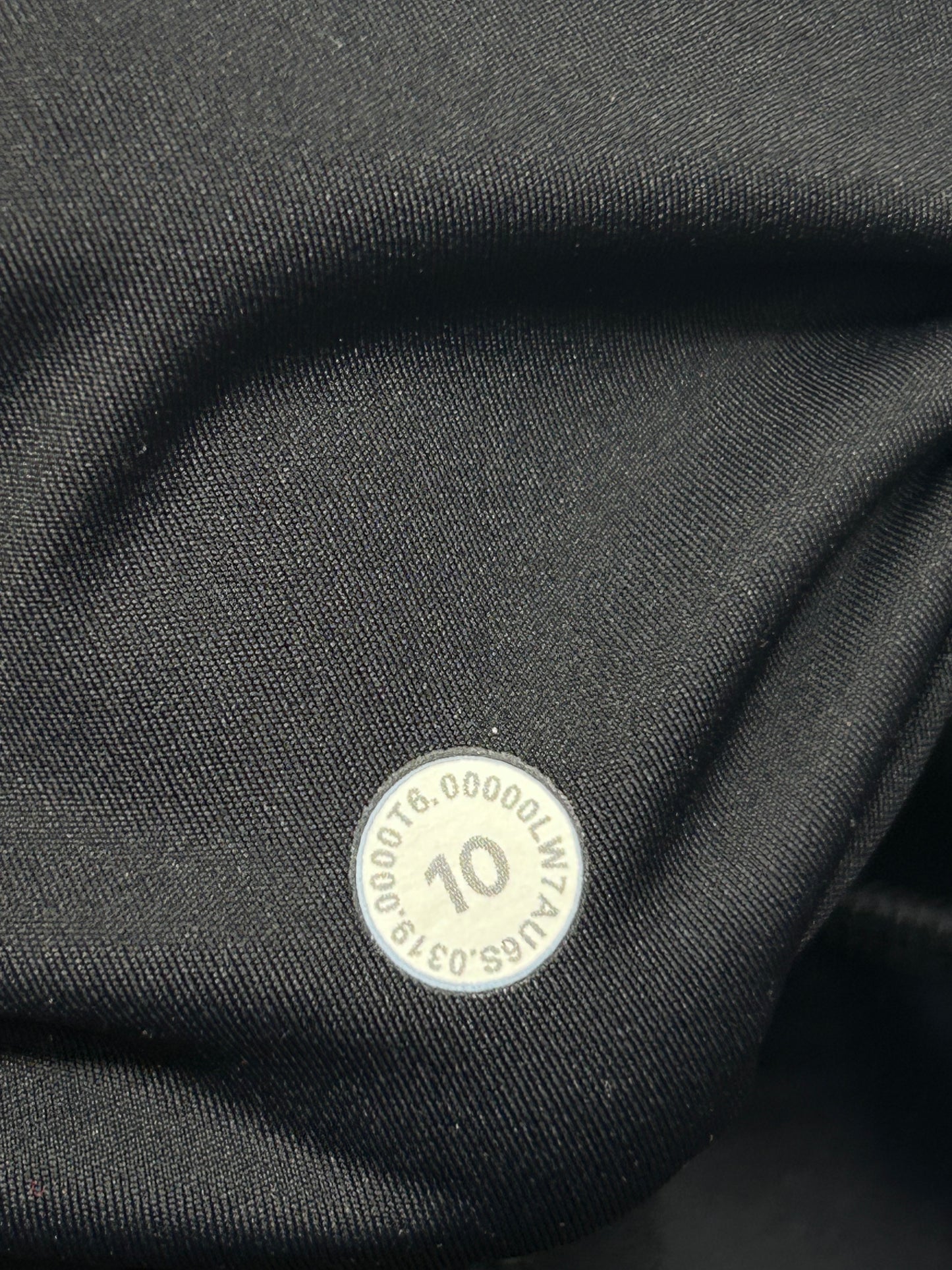 Lululemon Fast And Free Short 6" Size 10 Black