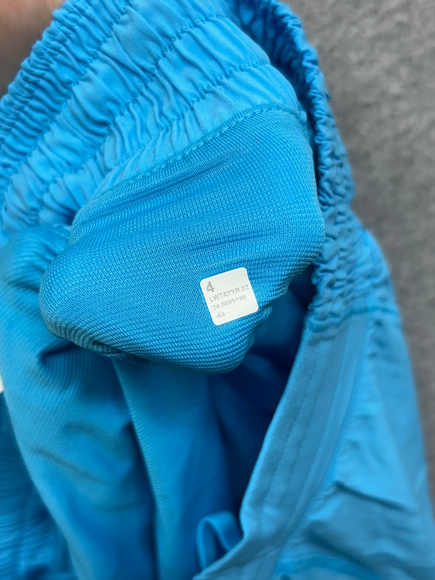 Lululemon Hotty Hot High-Rise Lined Short 2.5" Size 4 Kayak Blue Light