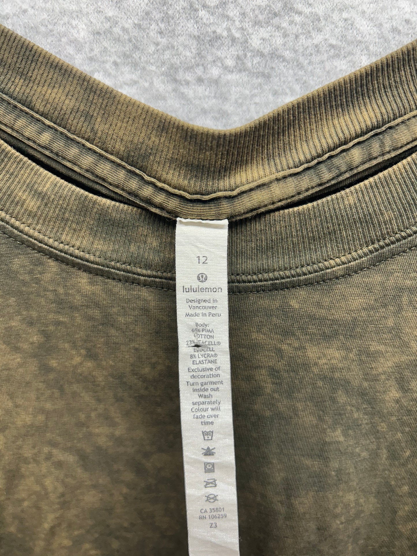 Lululemon All Yours Boyfriend Tank Size 12 Cloudy Wash Dark Olive