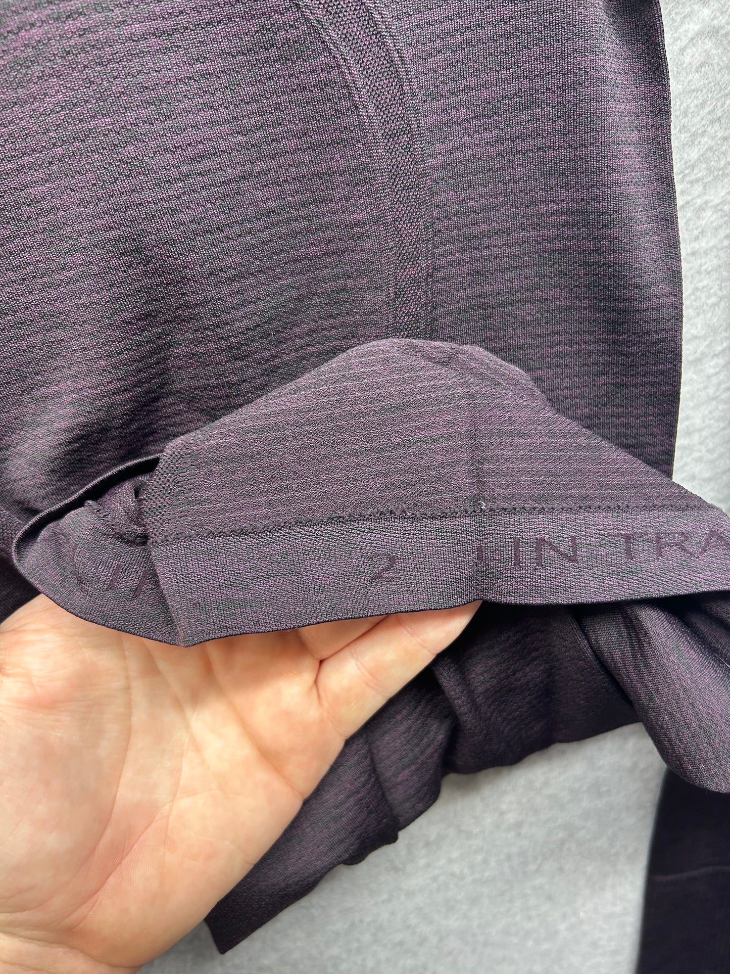 Lululemon Swiftly Tech Long Sleeve Crew Size 2 Black Cherry