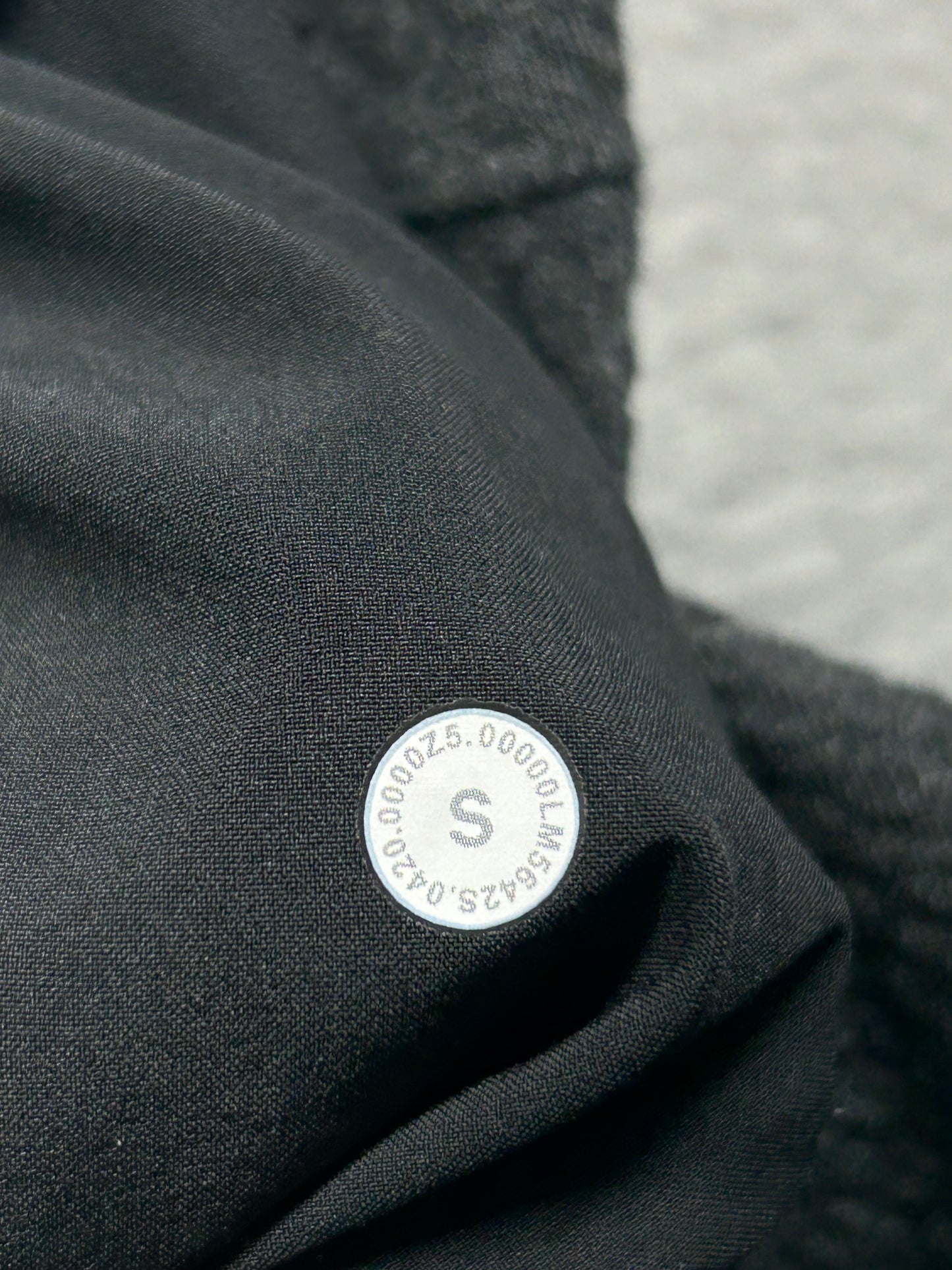 Lululemon At Ease Jogger Size Small Heathered Black