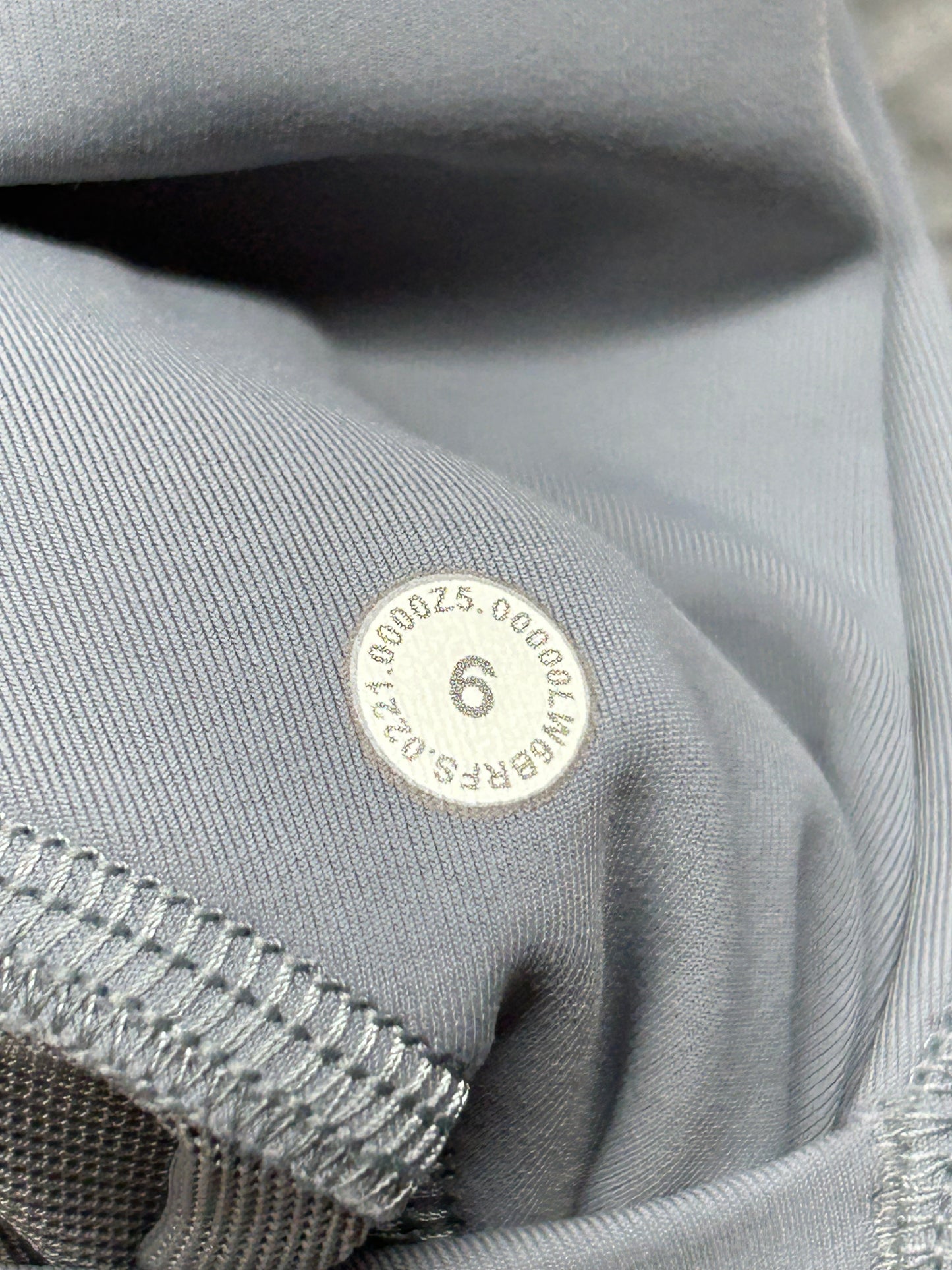 Lululemon Power Thru High-Rise Crop 23" Size 6 Rhino Grey