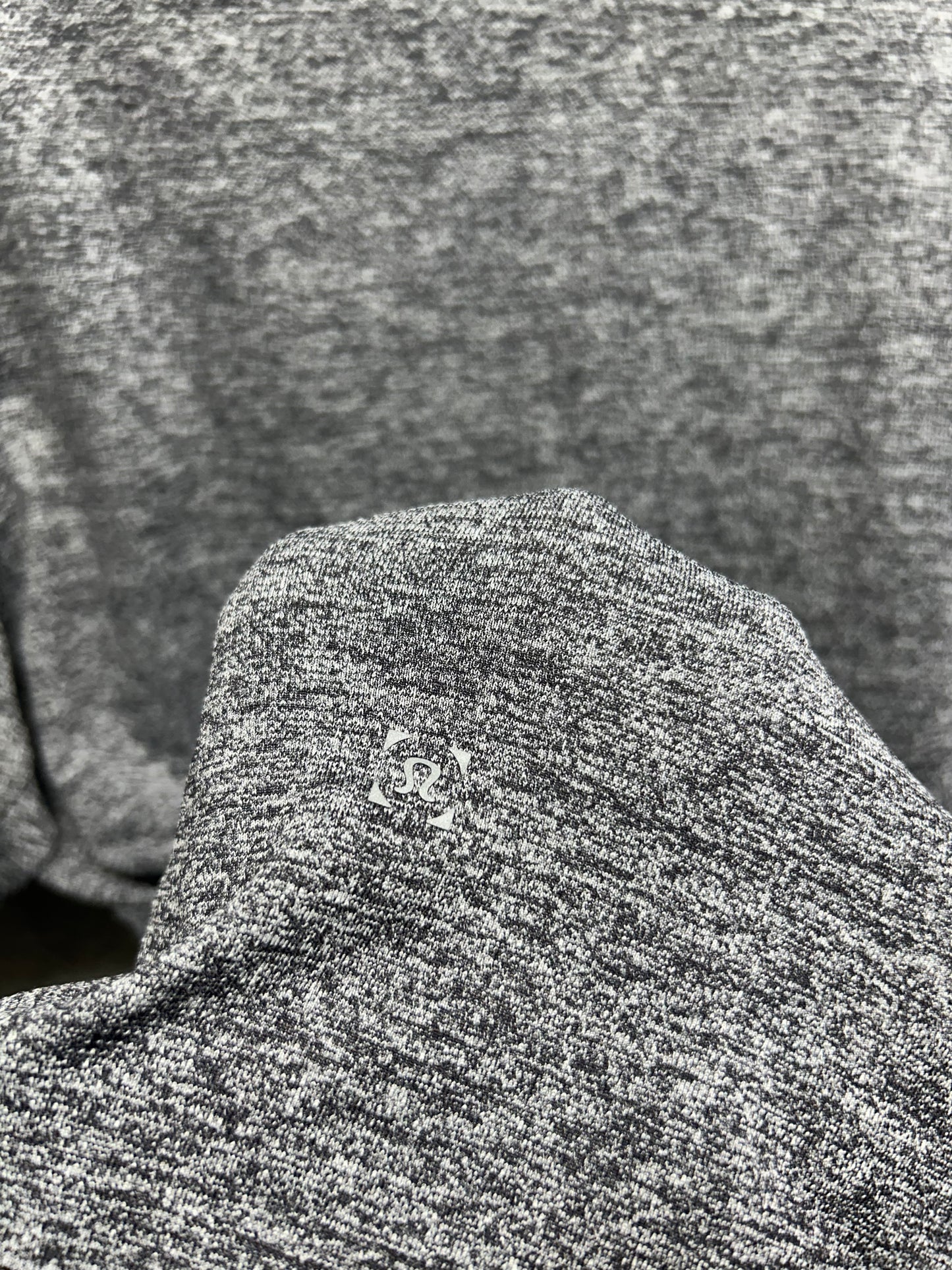 Lululemon Drysense Mesh Short Sleeve Size Medium Heathered Gray