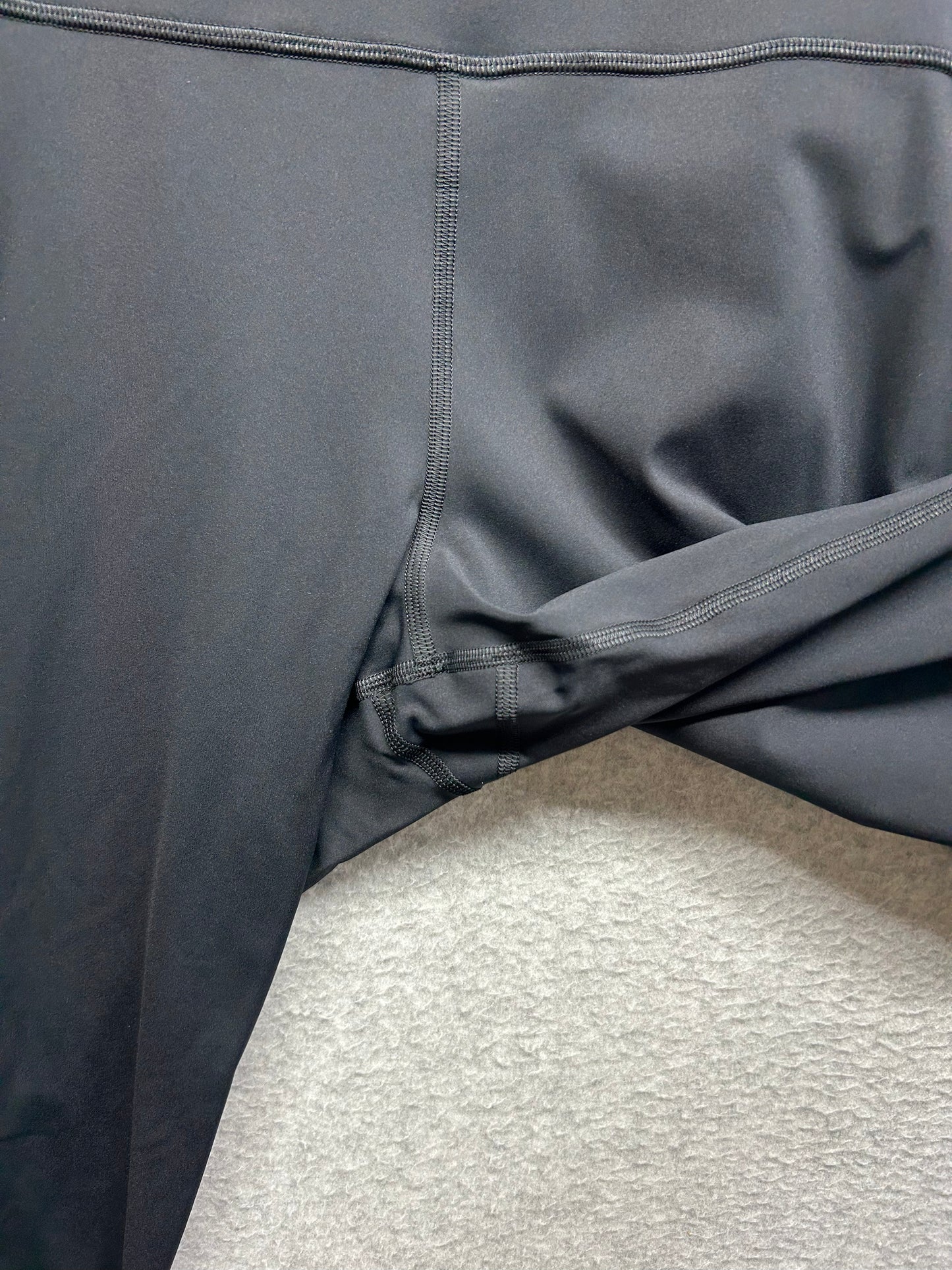 Lululemon Fast & Free 7/8 Tight II Nulux 23" Size 20 Black