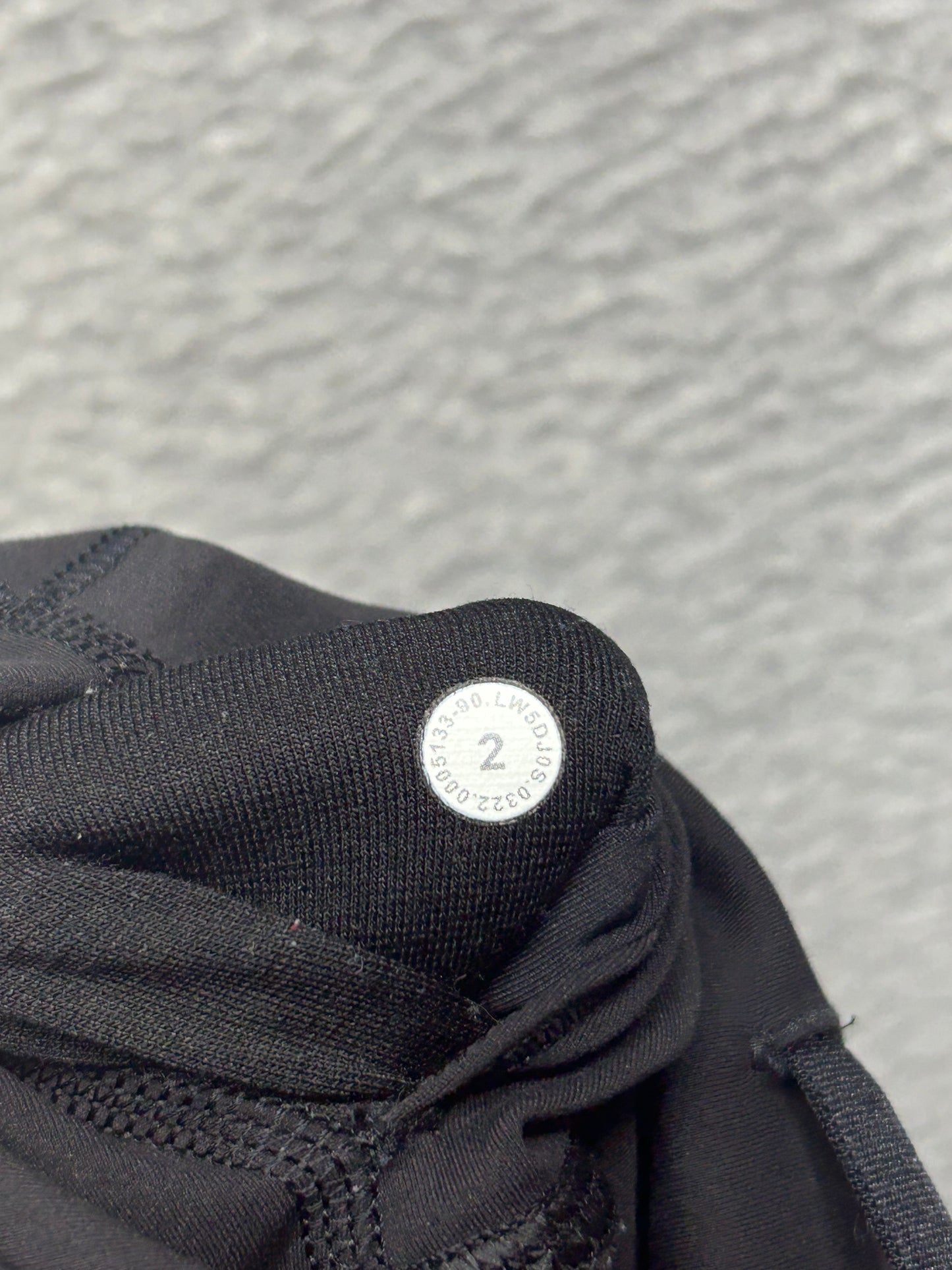 Lululemon Wunder Train High-Rise Tight 28" Size 2 Black