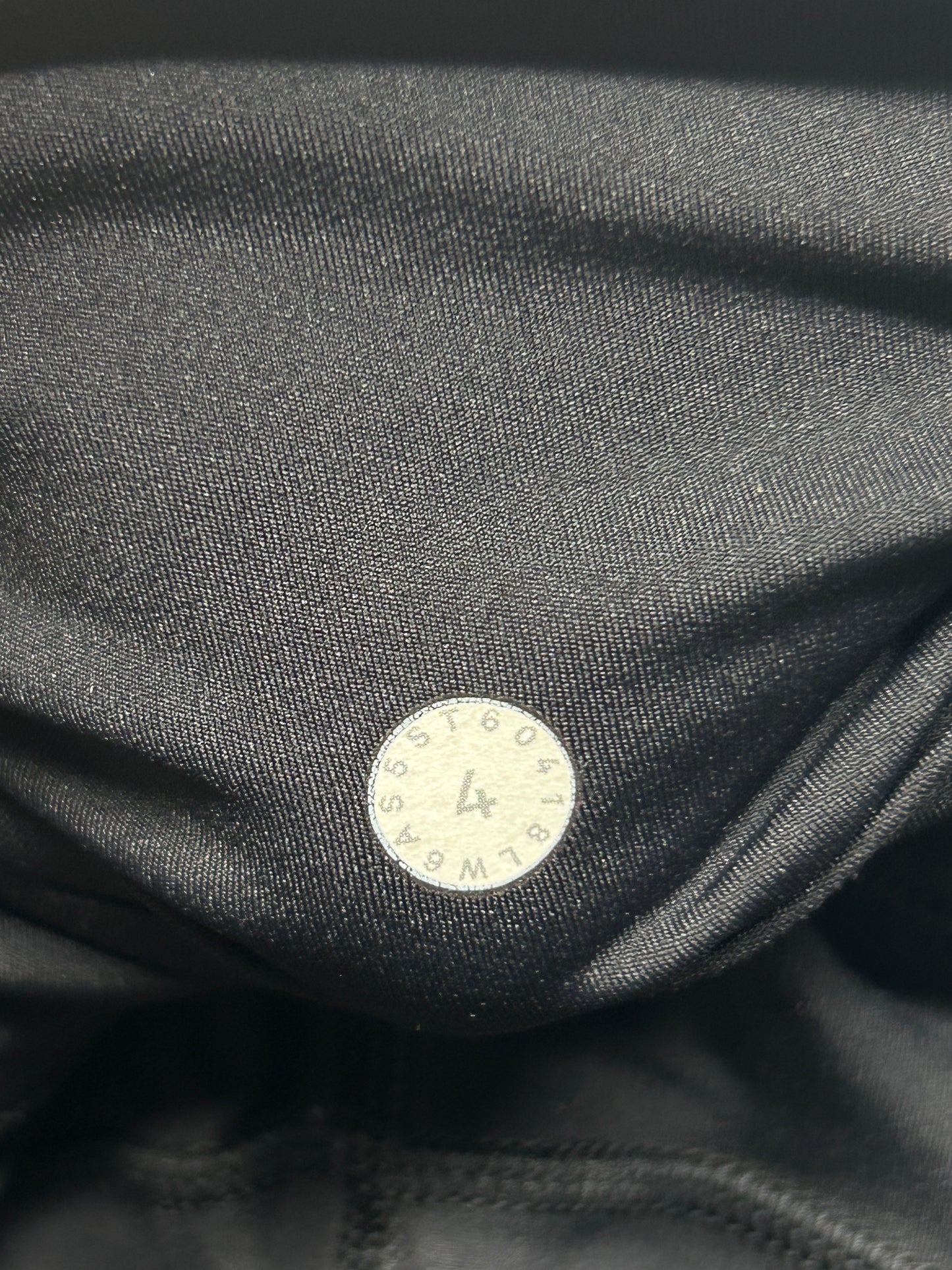 Lululemon Fast & Free Crop II 19" Size 4 Black