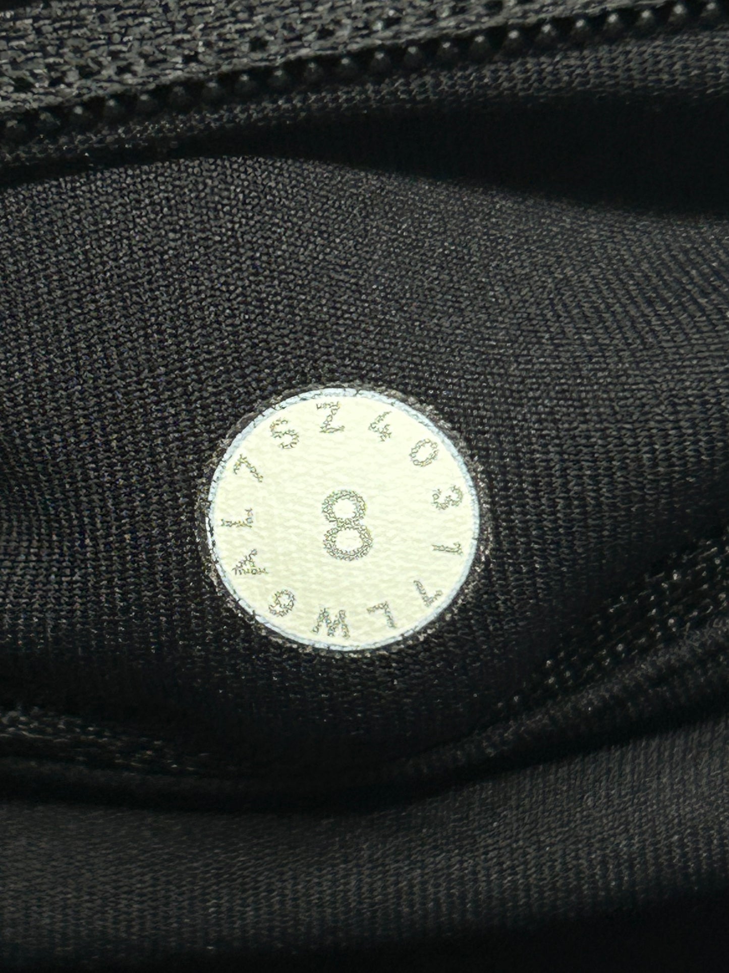 Lululemon Speed Up Crop 21" Size 8 Black