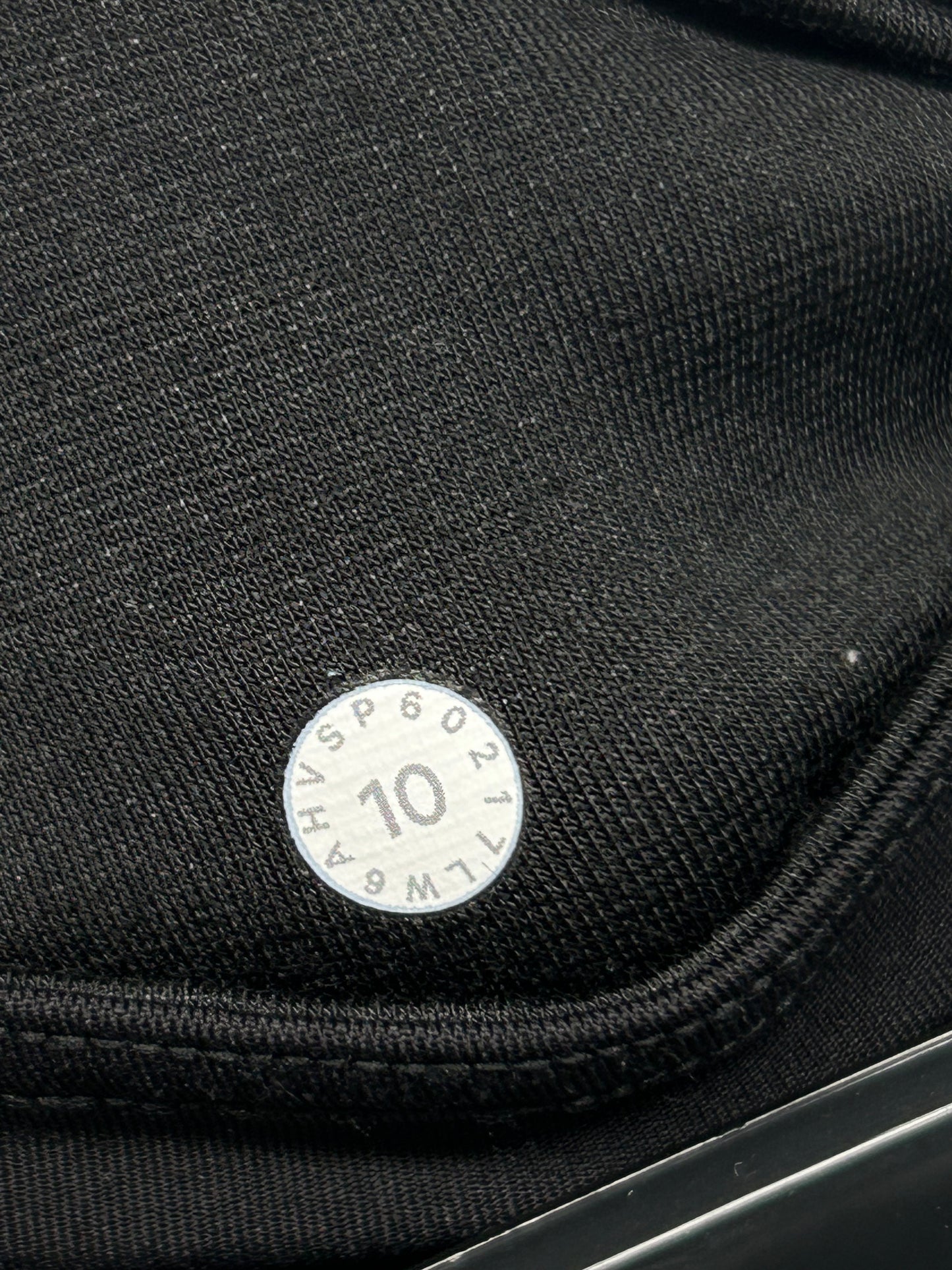 Lululemon Train Times Crop 17" Size 10 Heathered Gray