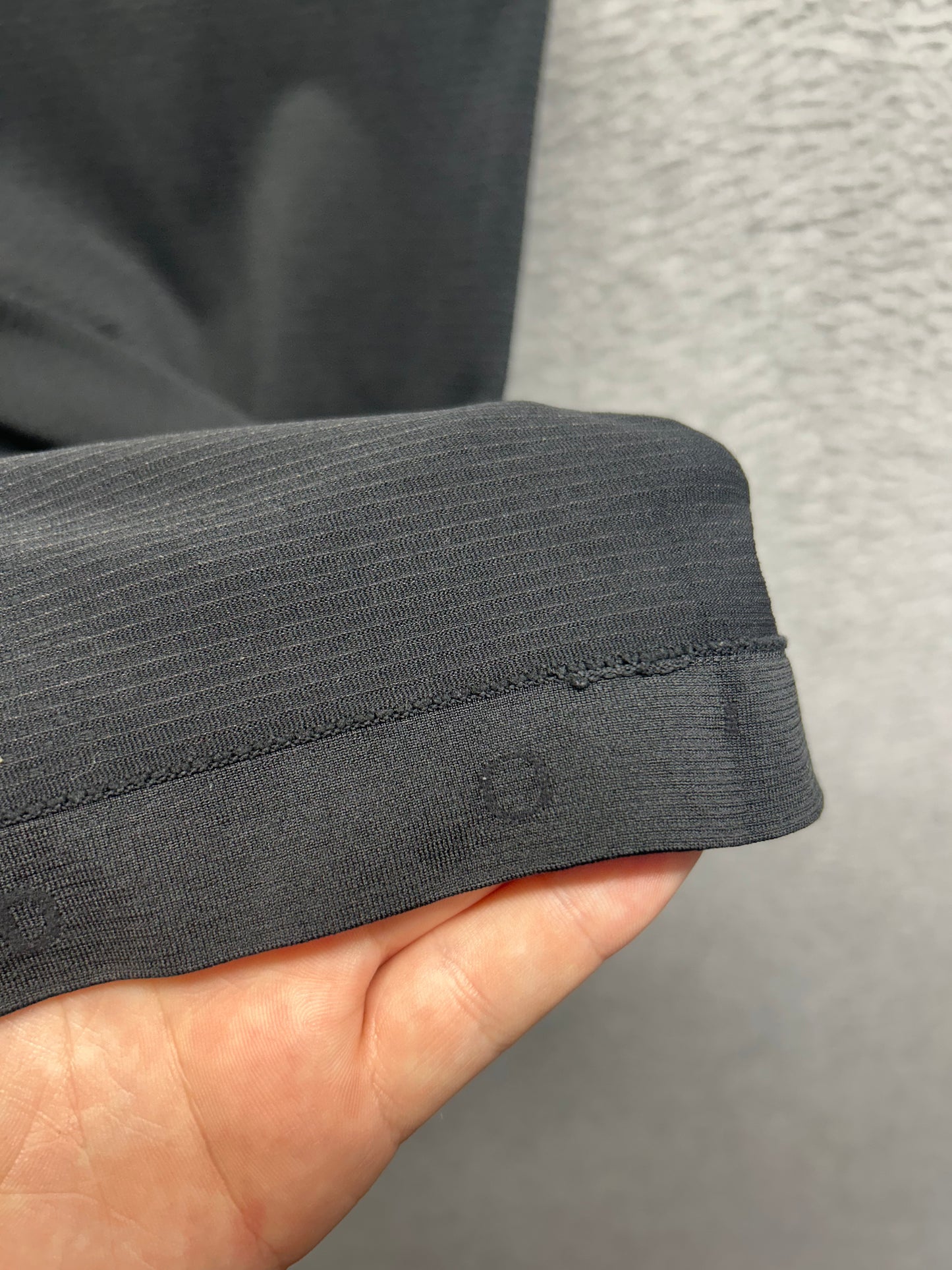 Lululemon Swiftly Tech Short Sleeve 2.0 Size 0 Black