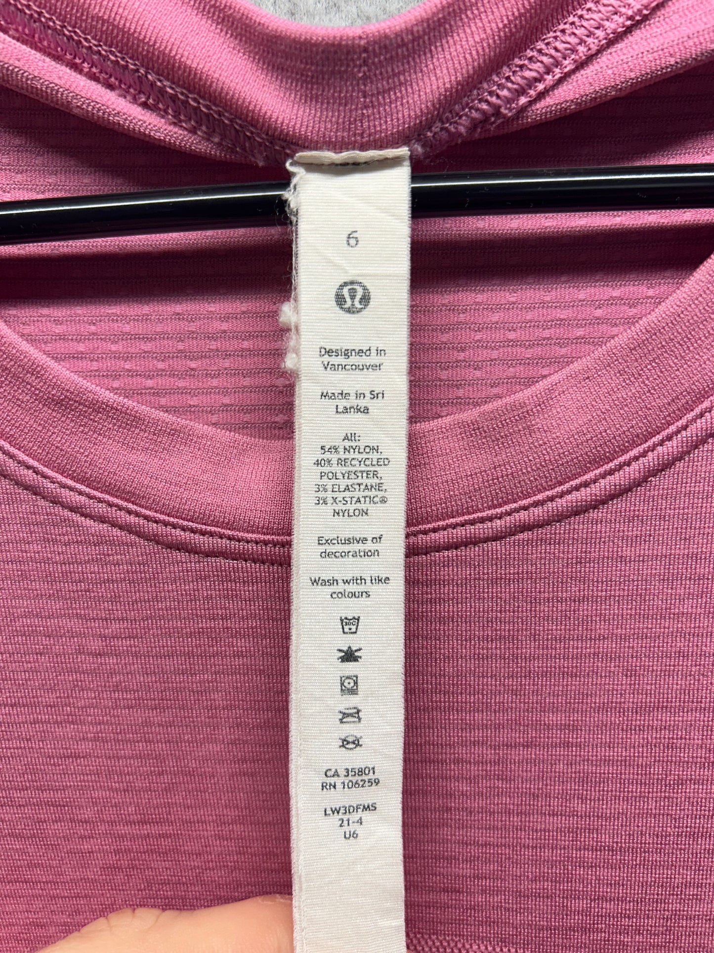 Lululemon Swiftly Tech Short Sleeve 2.0 Size 6 Brier Rose