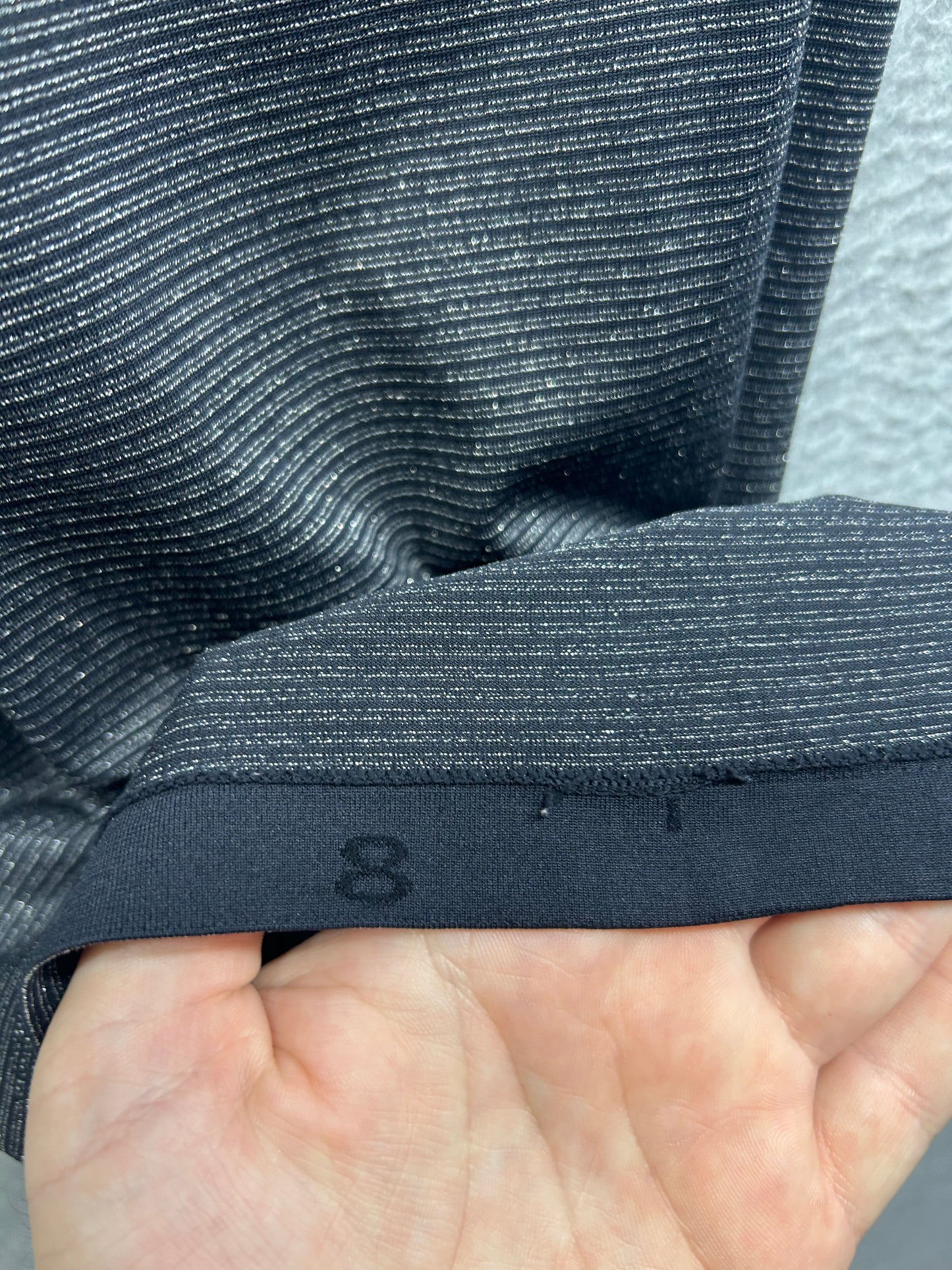 Lululemon Run: Swiftly Tech Racerback Stripe Size 8 Black