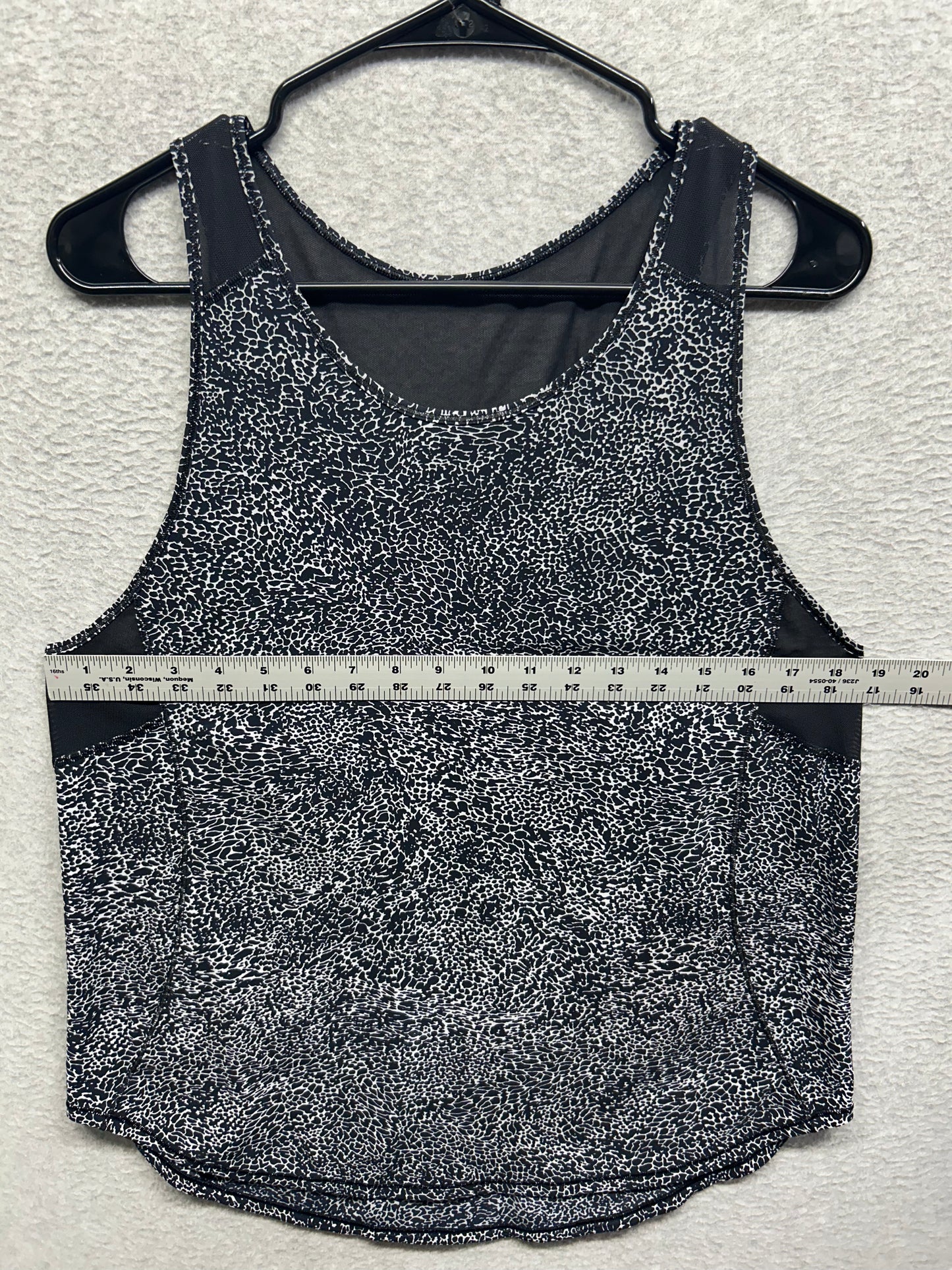 Lululemon Sculpt Tank II Size 10 Polar Shift Alpine White Black