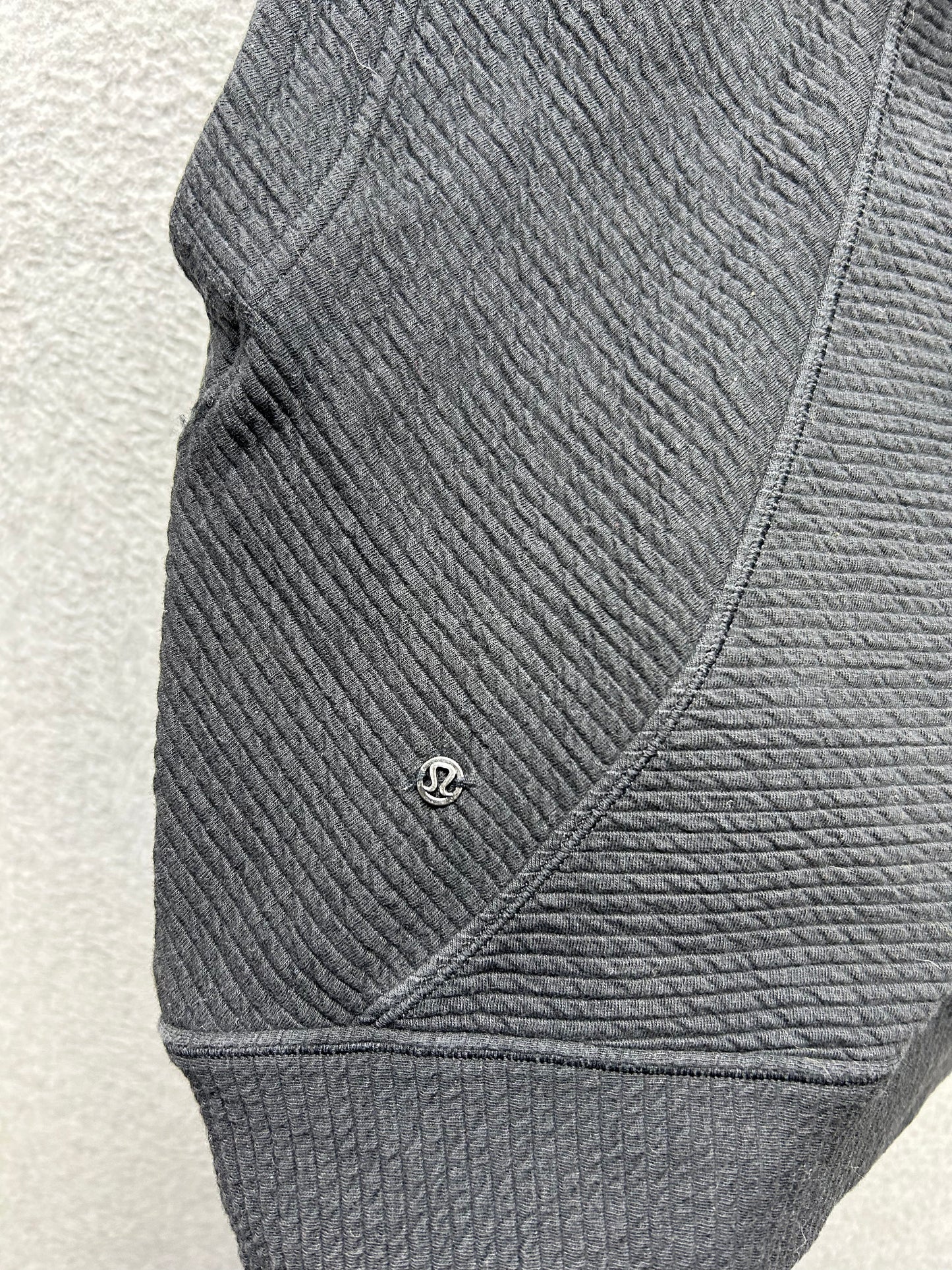Lululemon Easy Going Hoodie Black Size 4