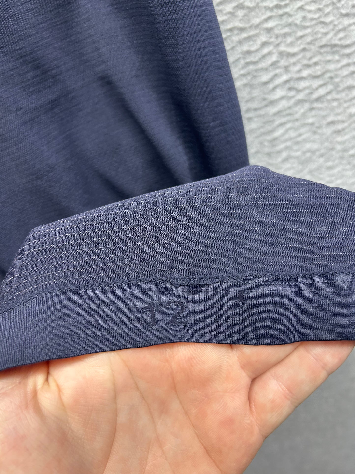 Lululemon Swiftly Tech T-Back Size 12 Midnight Navy