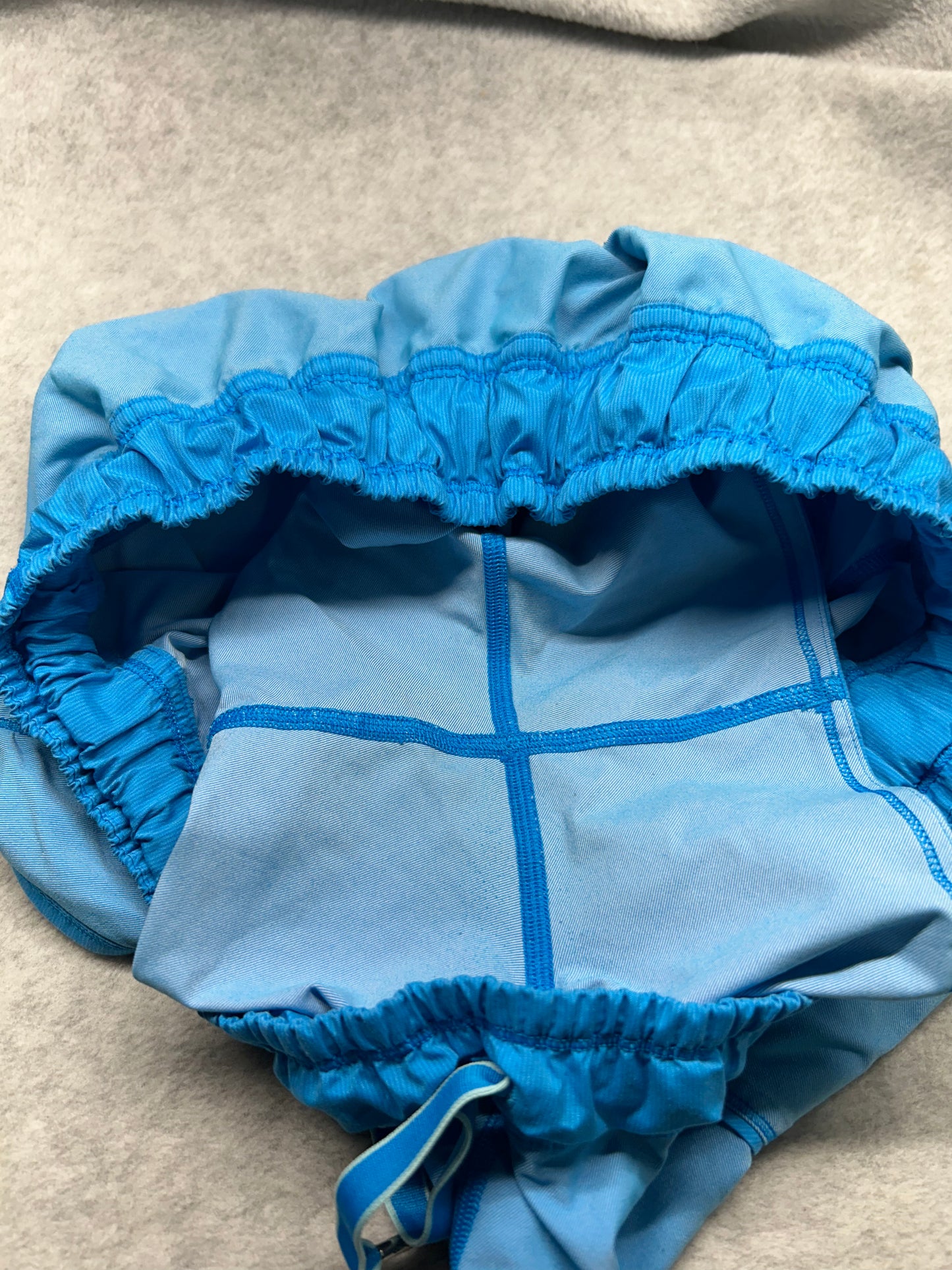 Lululemon Work It Out Short Beach 4" Size 10 Blanket Blue