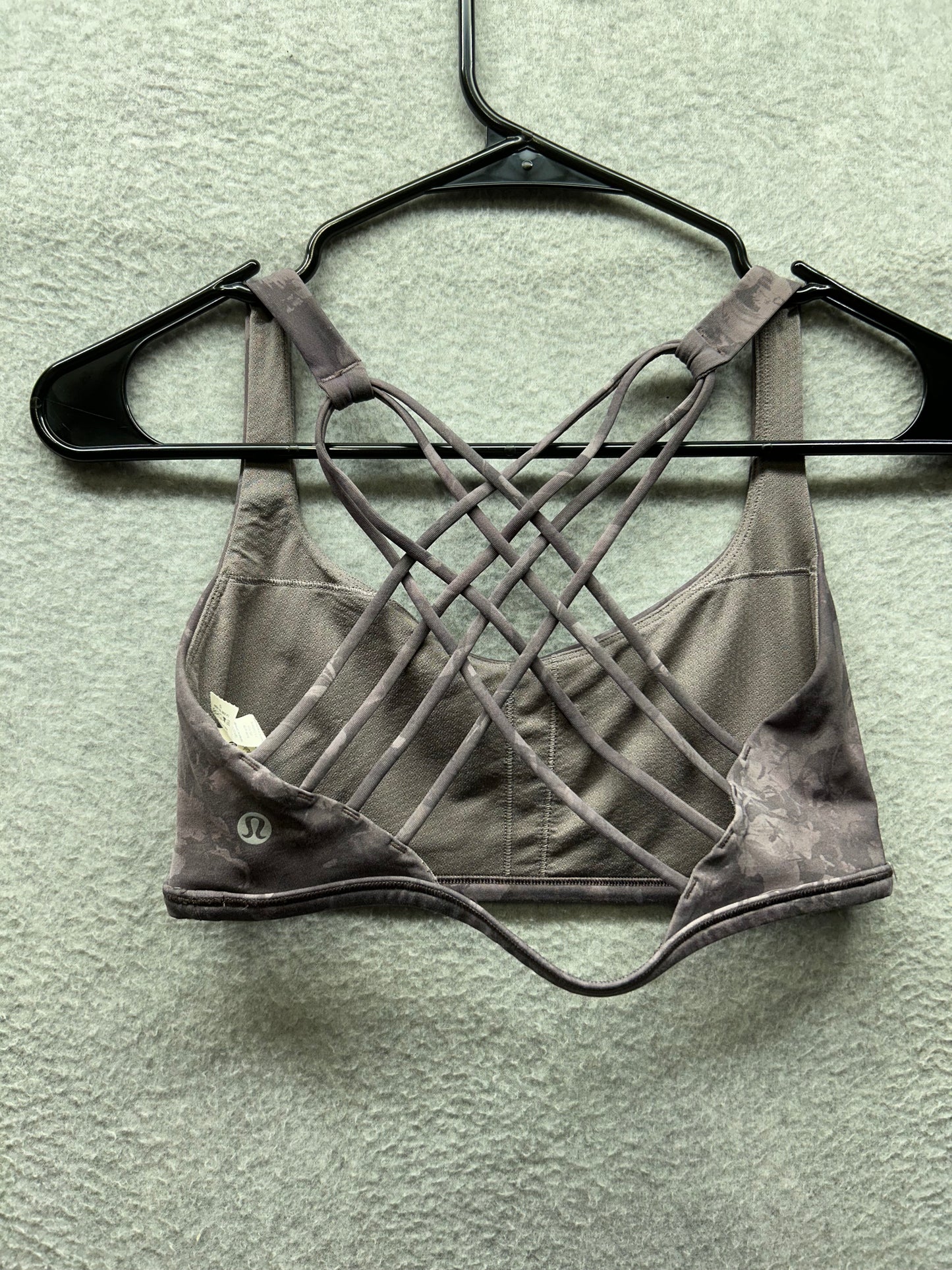 Lululemon Free To Be Bra Wild Size 8 Rejuvenate Dark Chrome Multi