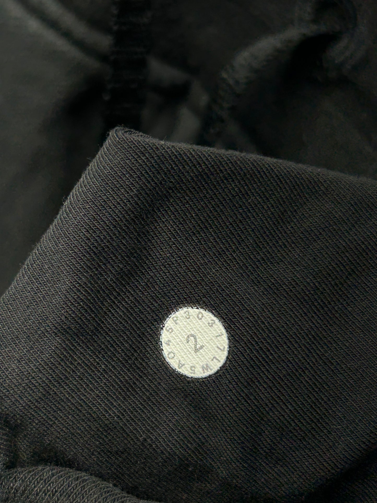 Lululemon Warm Down Jogger 25" Size 2 Black