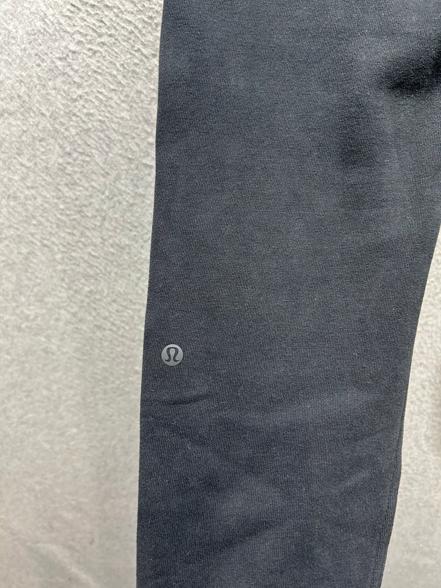 Lululemon Scuba Jogger 27" Size 4 Black
