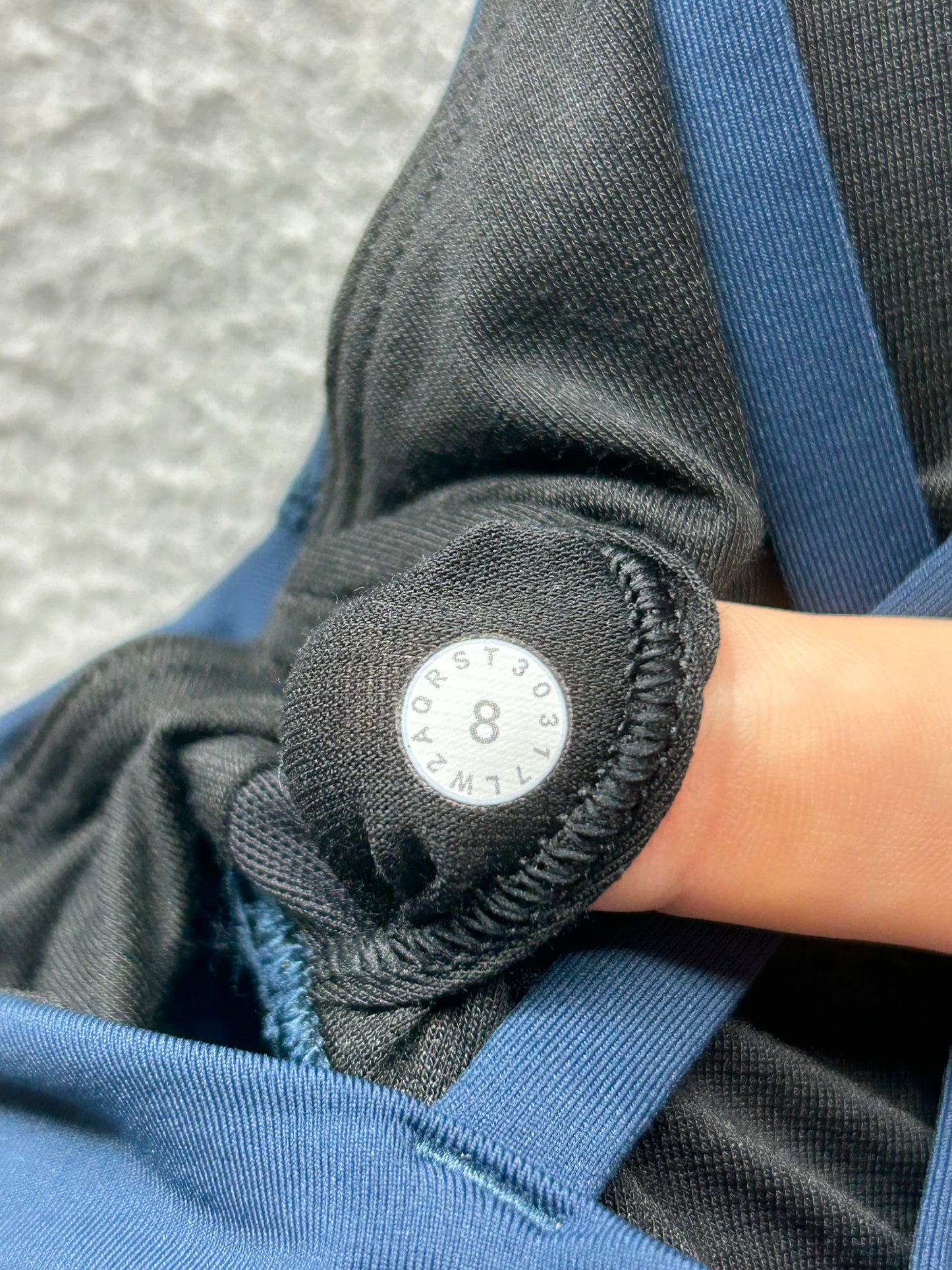 Lululemon Energy Bra (Pleat It) Size 8 Jaded