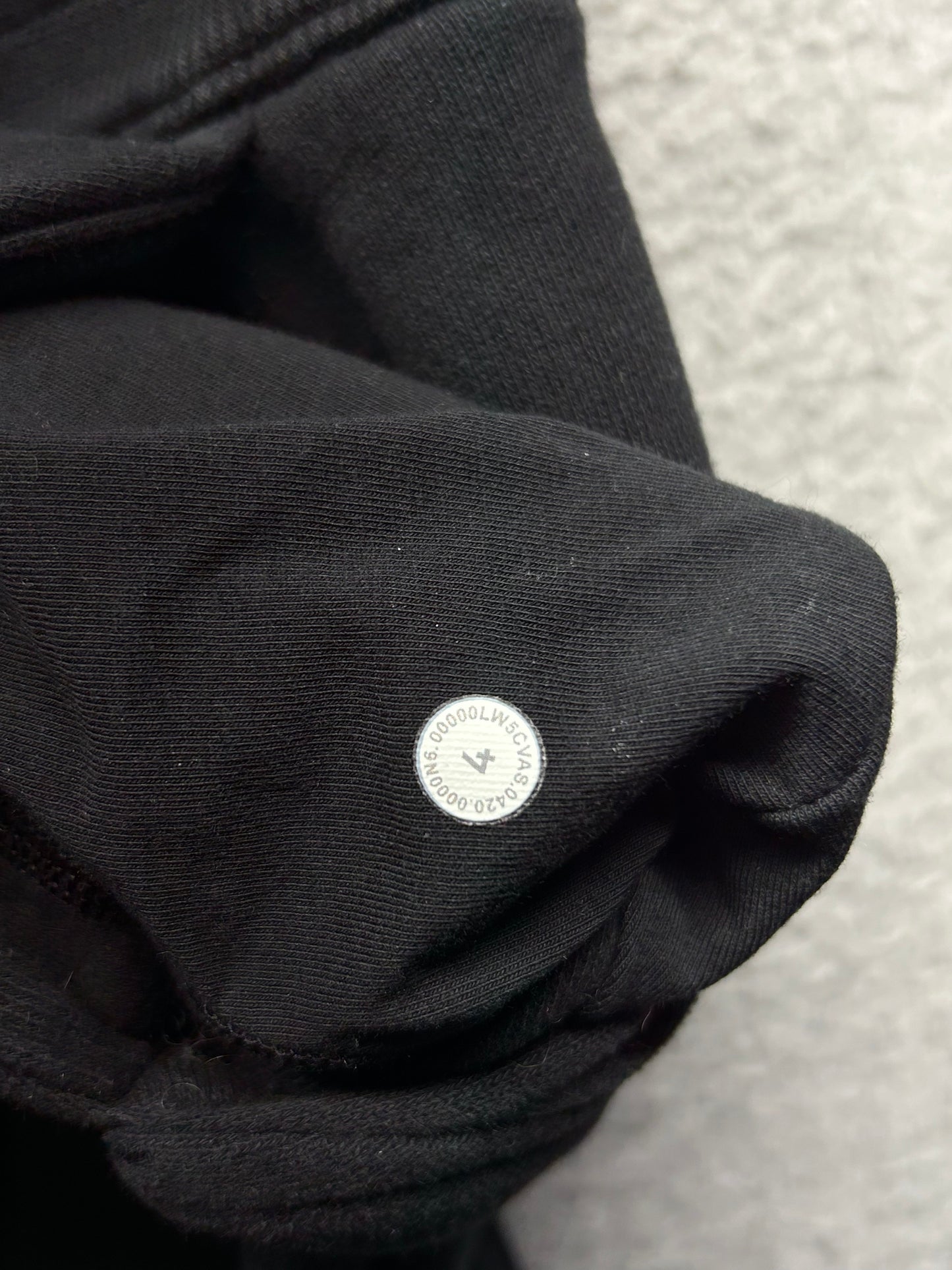 Lululemon Scuba Jogger 27" Size 4 Black