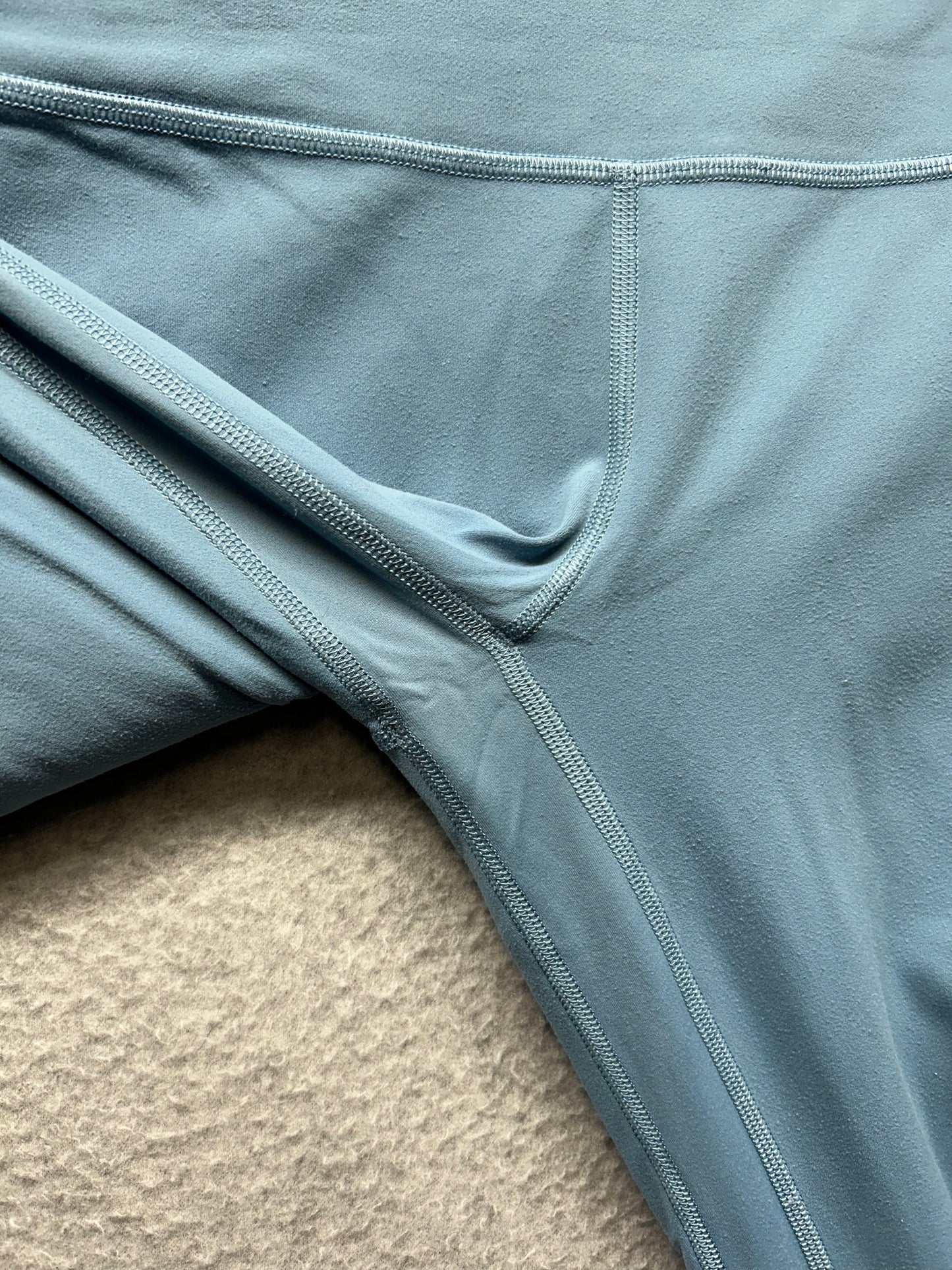 Lululemon Align High-Rise Mini-Flared Pant 28" Size 6 Utility Blue
