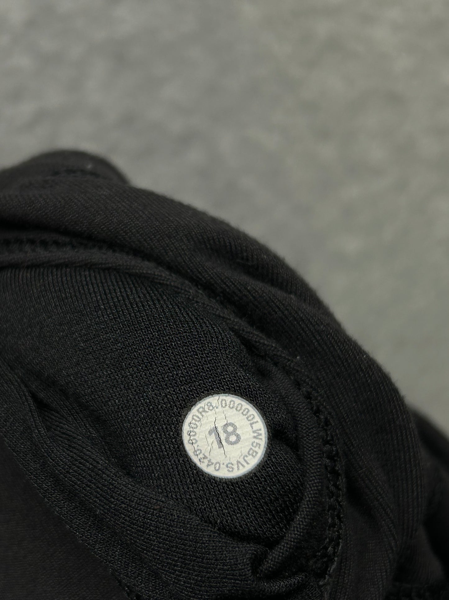 Lululemon Wunder Under High-Rise 7/8 Tight *Full-On Luon 25" Size 18 Black