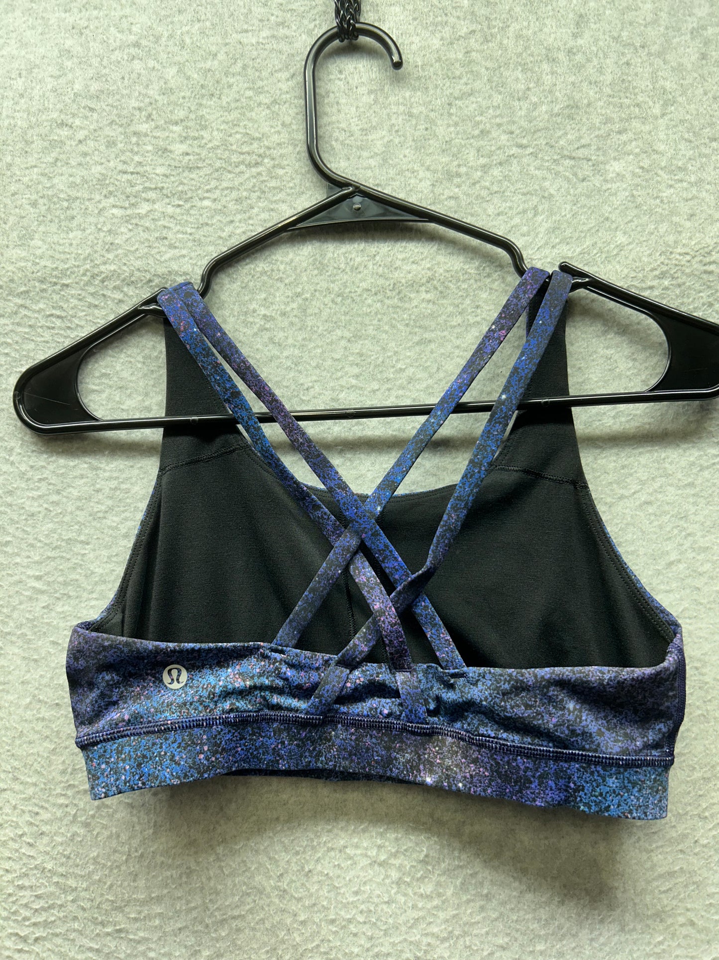 Lululemon Energy Bra Nulux Size 8 Polar Lights Blue Multi
