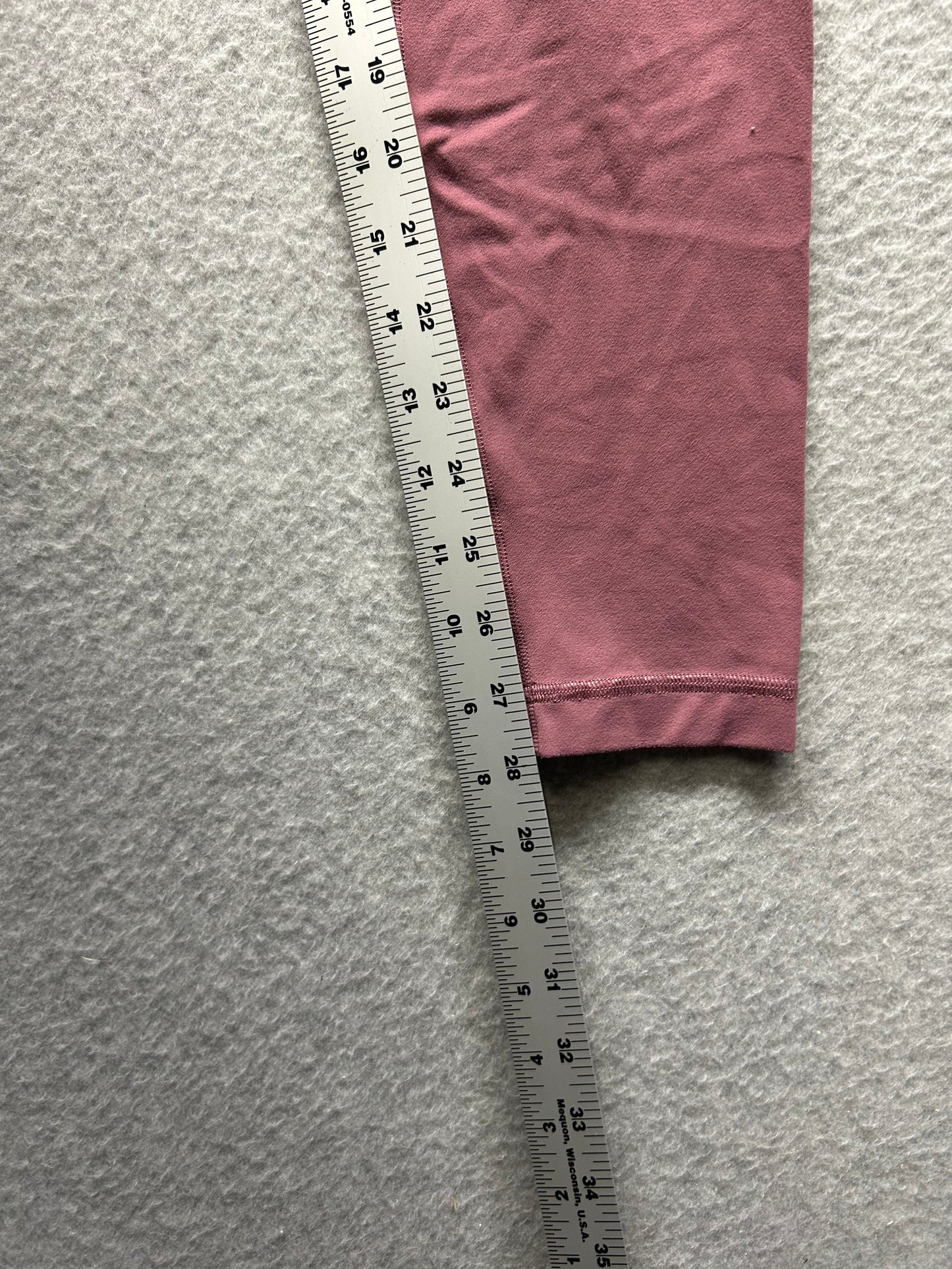Lululemon Align Pant 28" Size 6 Plumful