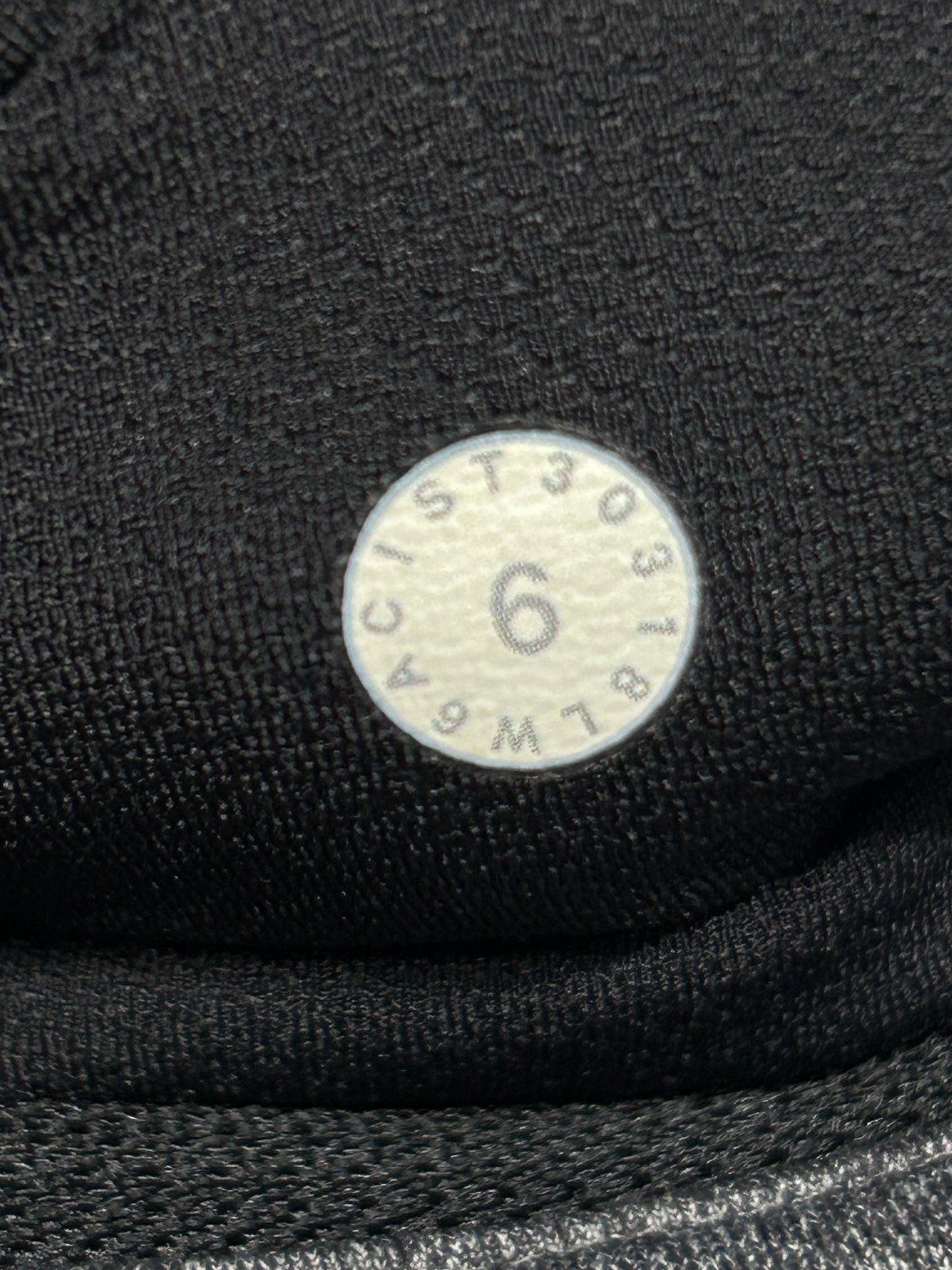 Lululemon Pace Rival Crop 22" Size 6 Heathered Gray