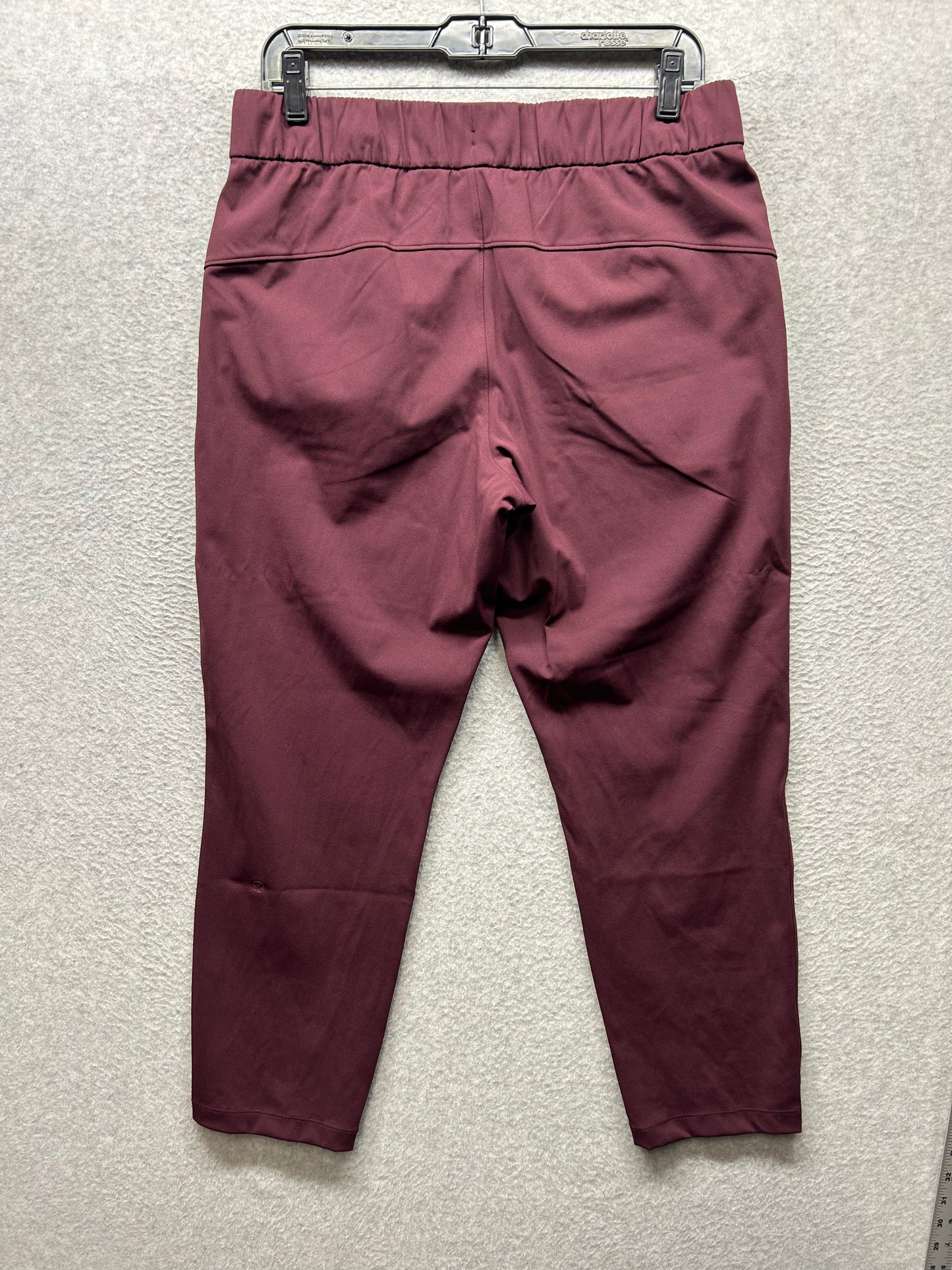 Lululemon On the Fly 7/8 Pant Size 10 Dark Adobe