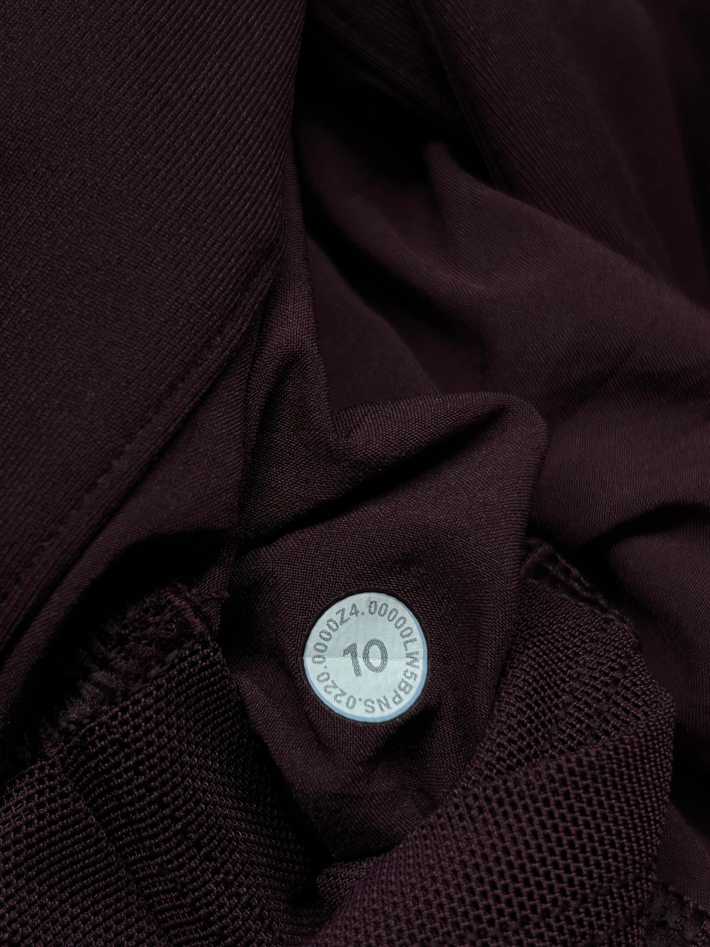 Lululemon On the Fly 7/8 Pant Size 10 Dark Adobe