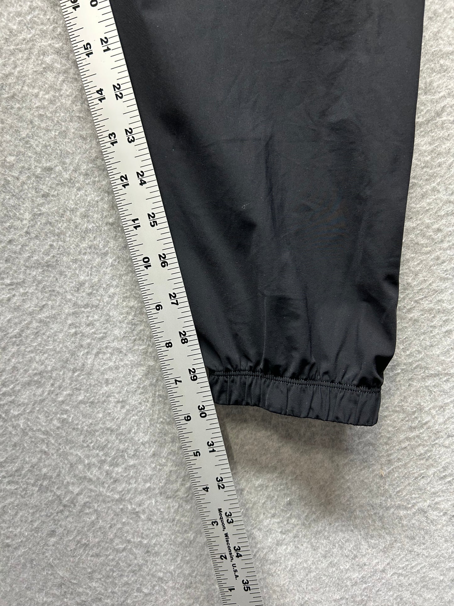Lululemon Surge Jogger 30" Size Medium Black