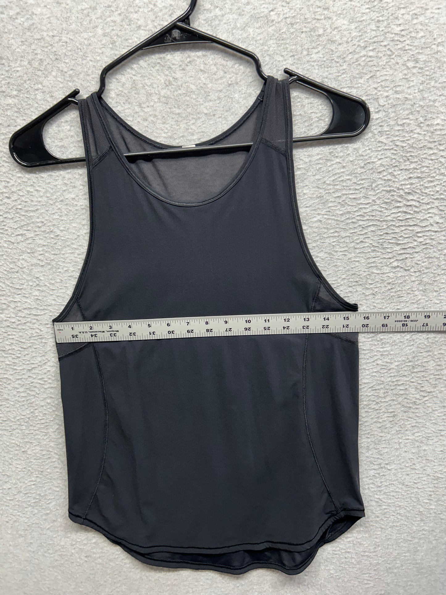 Lululemon Sculpt Tank II Size 6 Black