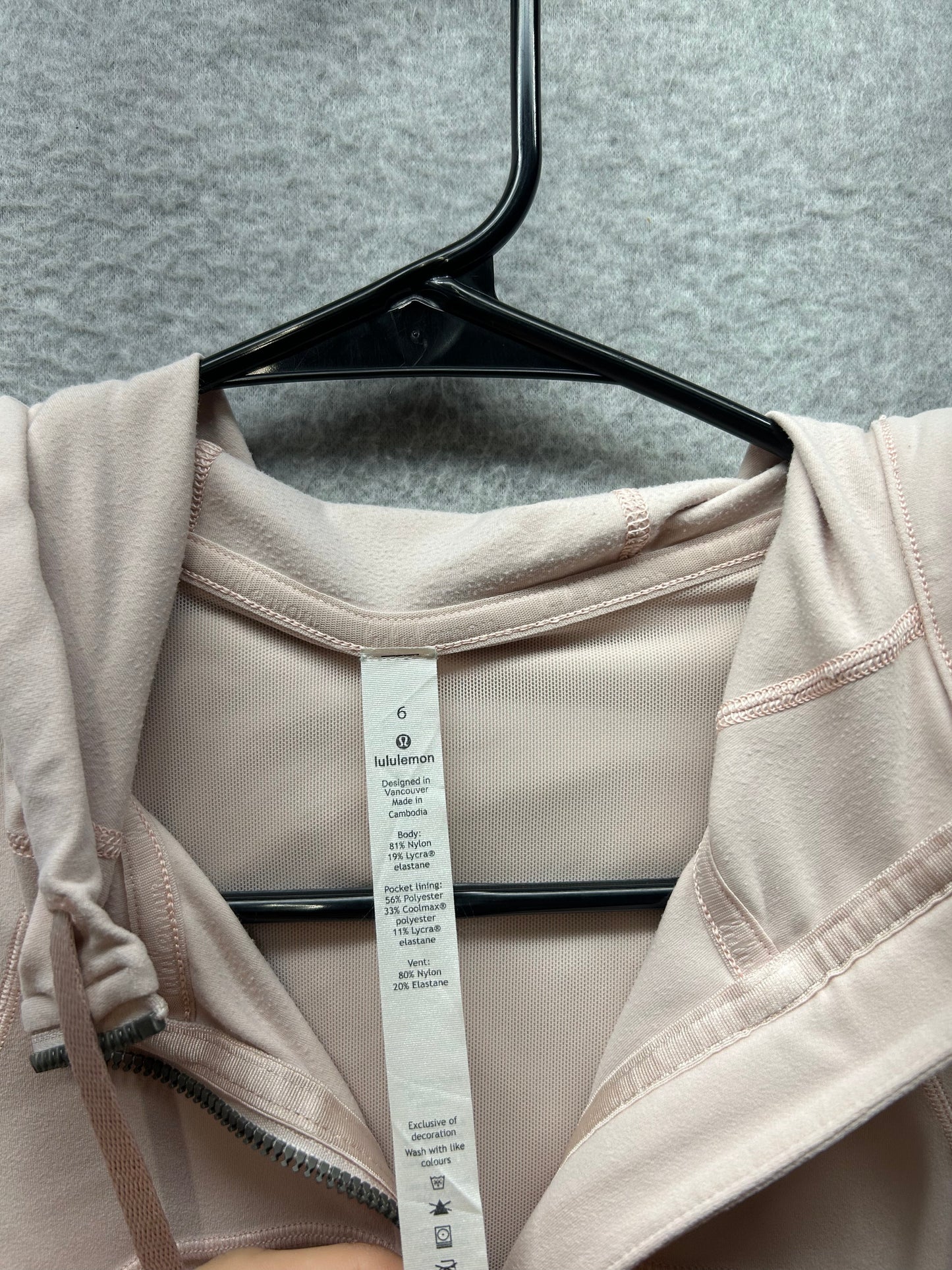 Lululemon Hooded Define Jacket Nulu Size 6 Pink Bliss
