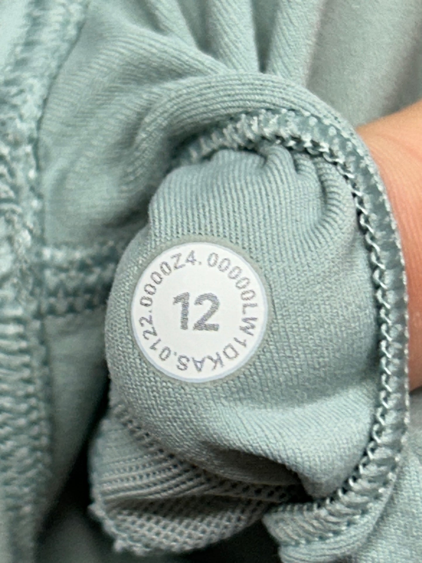 Lululemon Align Waist-Length Tank Top Size 12 Silver Blue