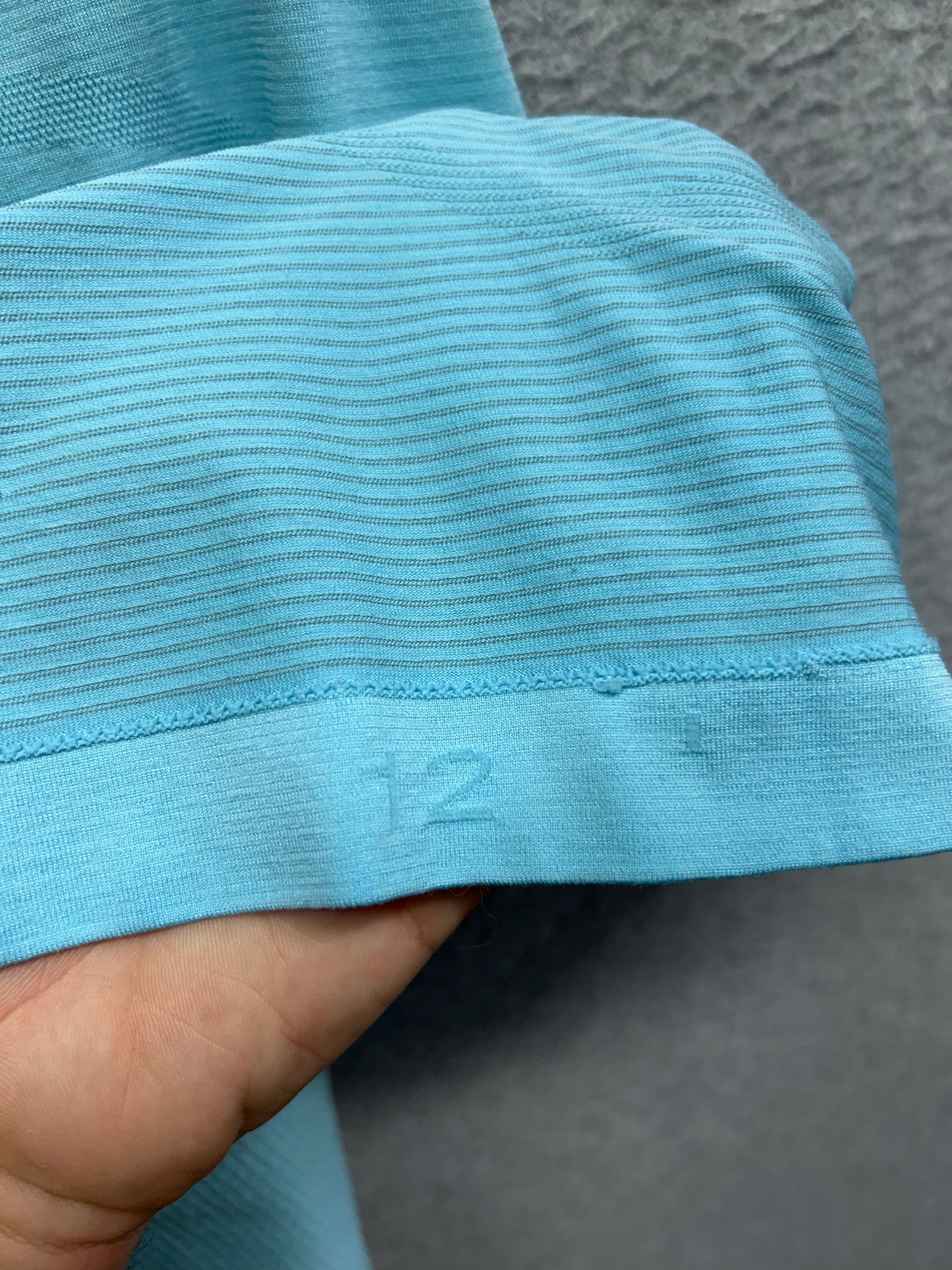 Lululemon Swiftly Tech Racerback Tank Top 2.0 Size 12 Blue