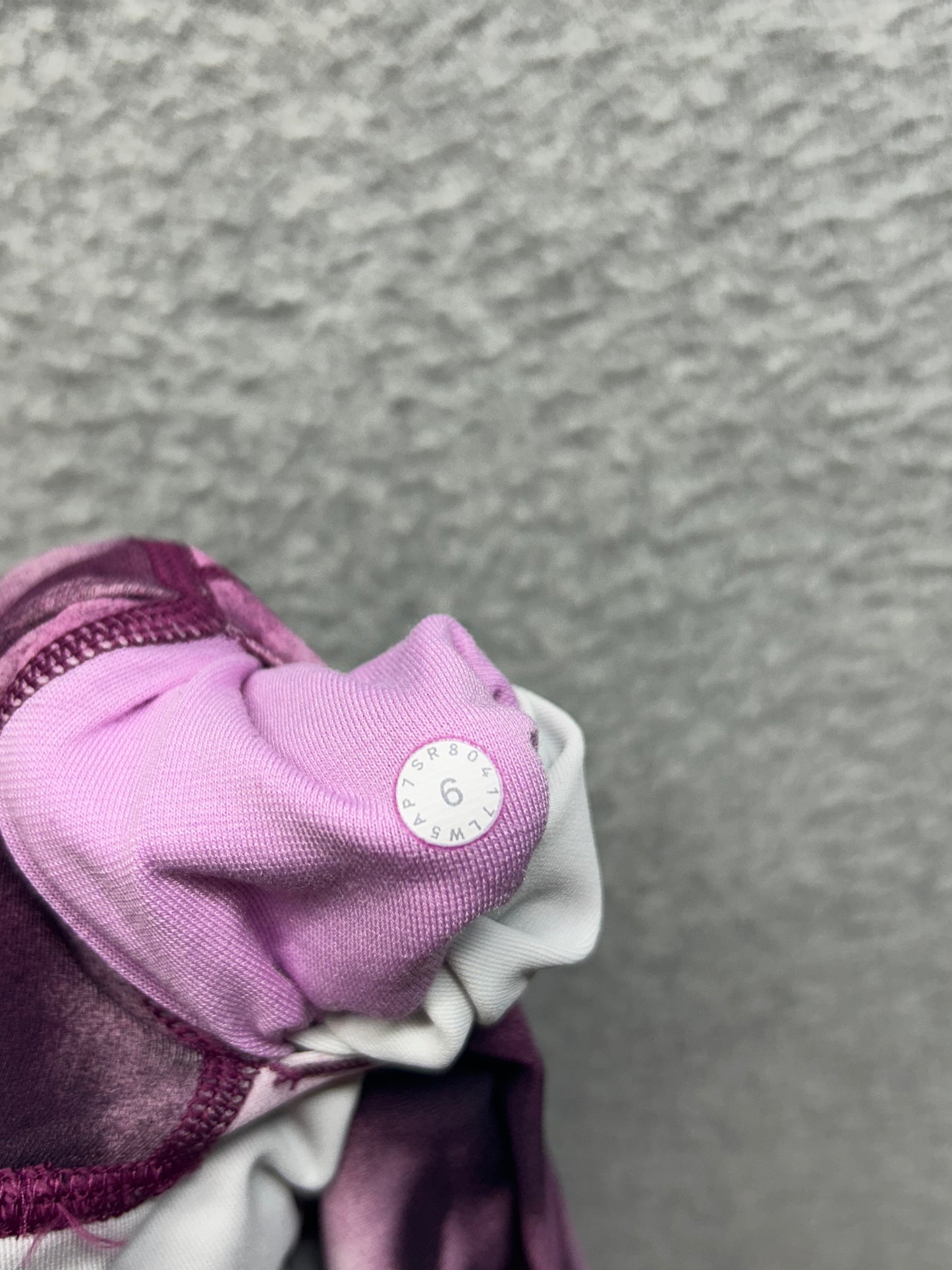 Lululemon Wunder Under Hi-Rise Tight Luxtreme 28" Size 6 Blush Blossom Alpine White Candy Pink