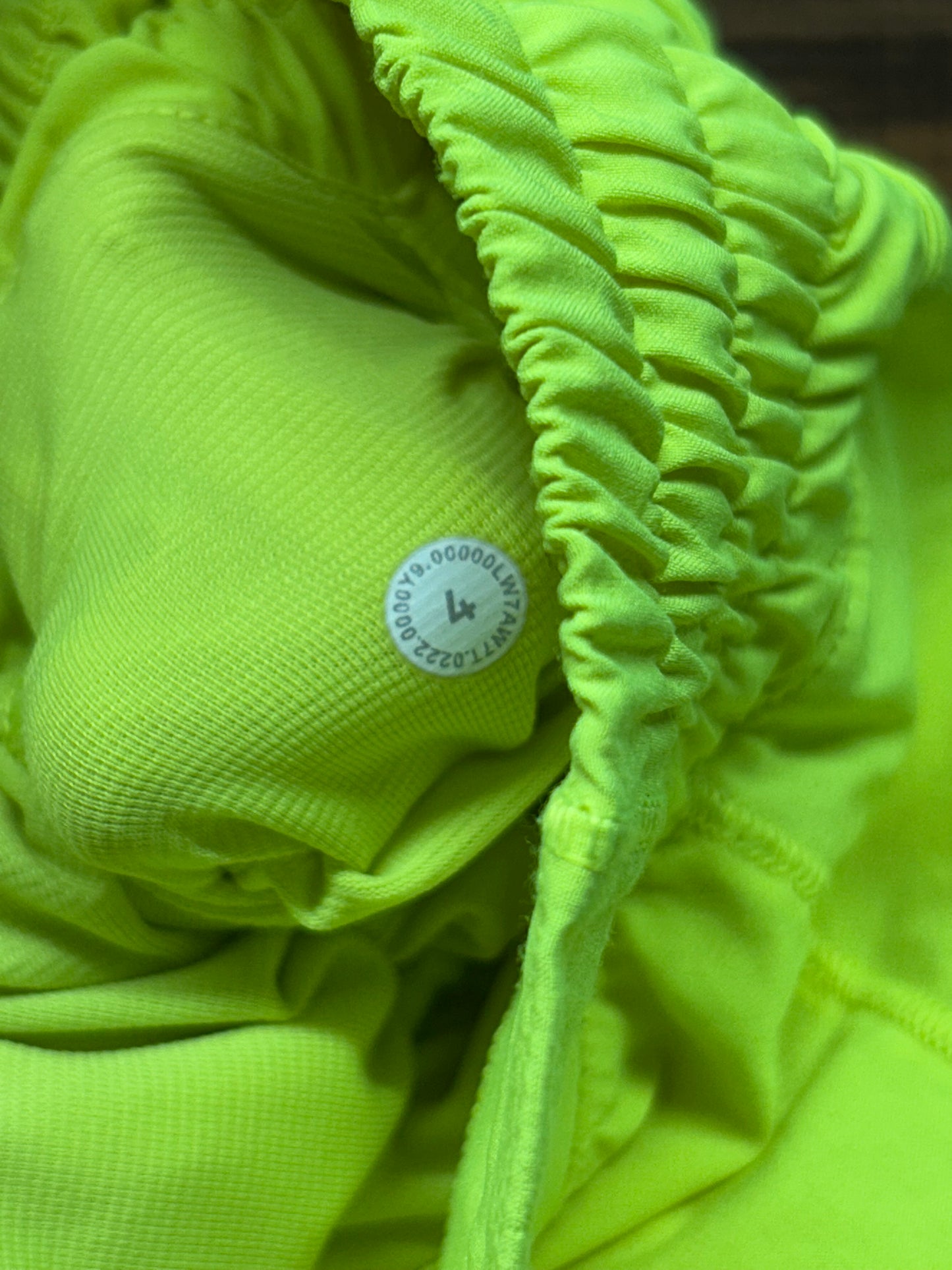 Lululemon Hotty Hot High-Rise Short 4" Size 4 Highlight Yellow